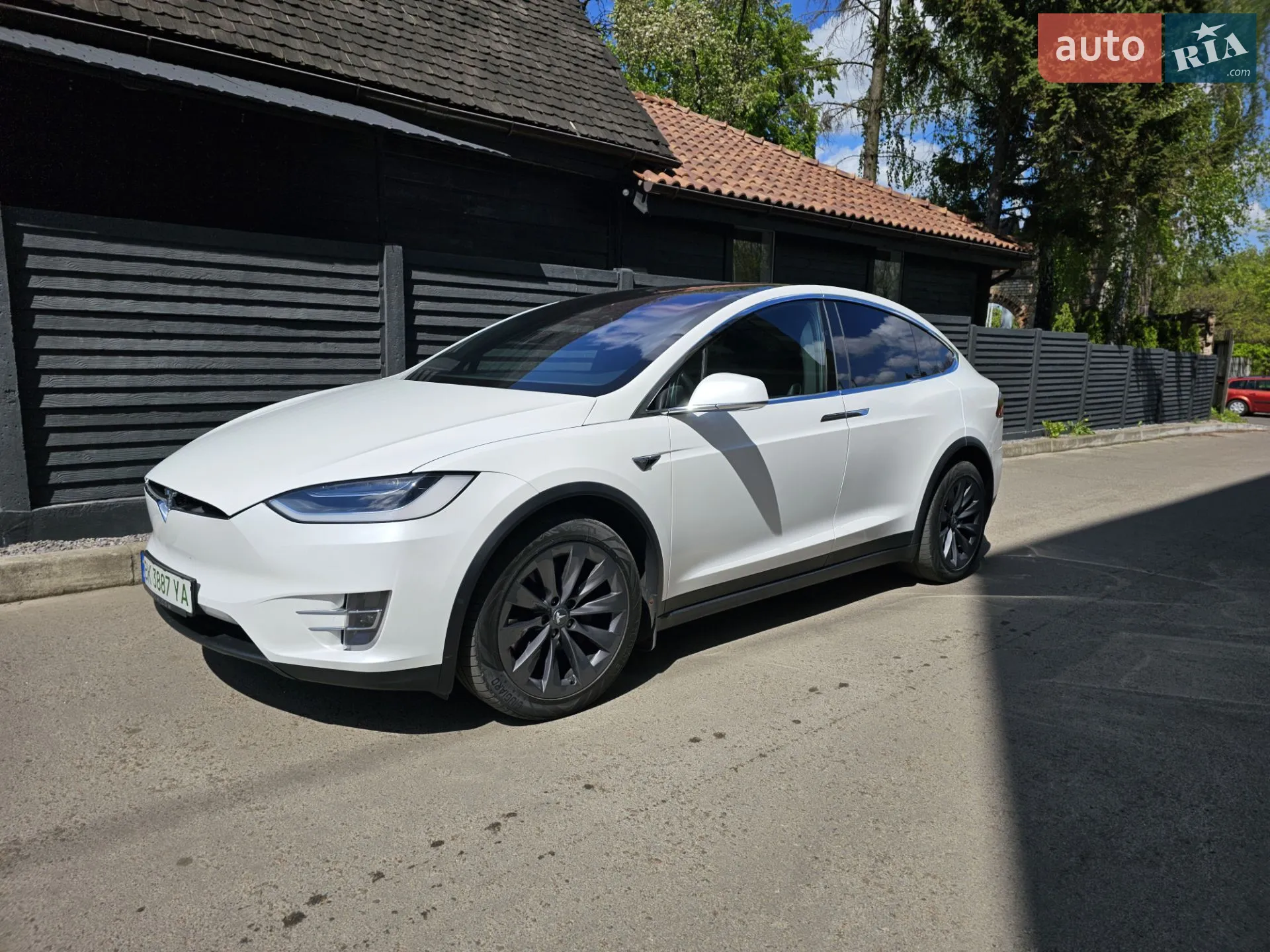 Tesla Model X, 2018