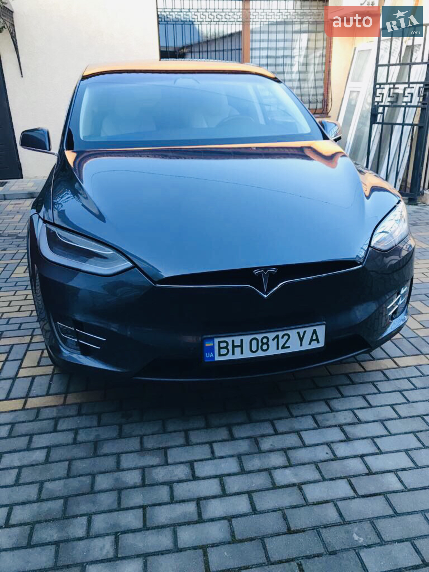 Tesla Model X, 2018