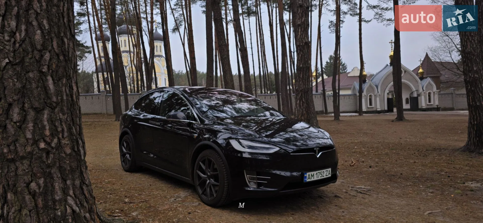 Tesla Model X, 2017