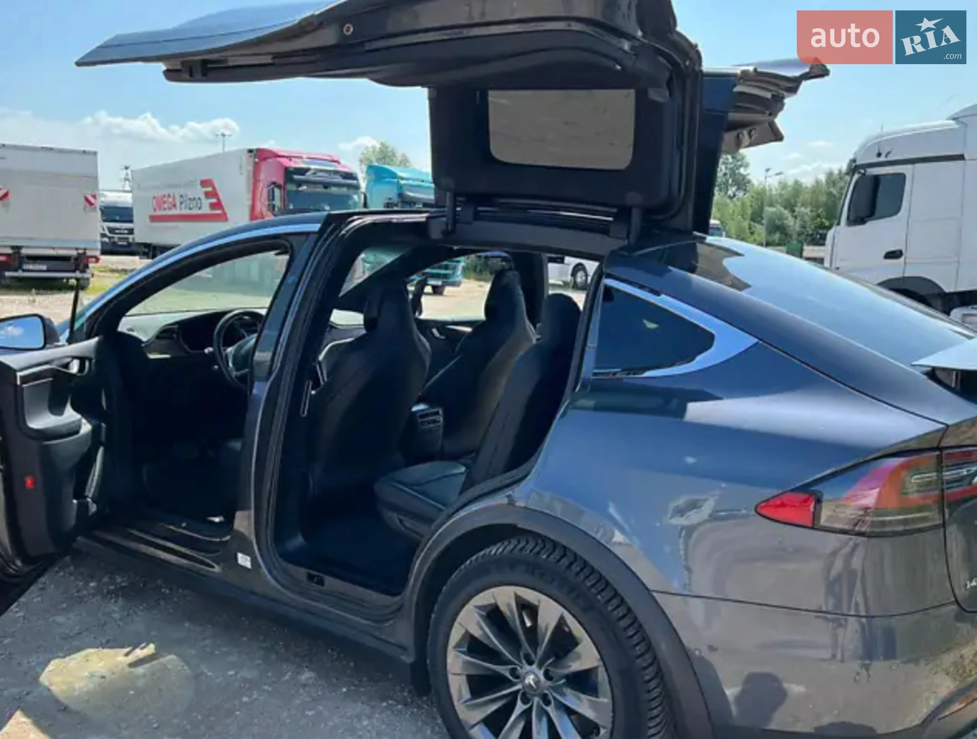 Tesla Model X, 2018