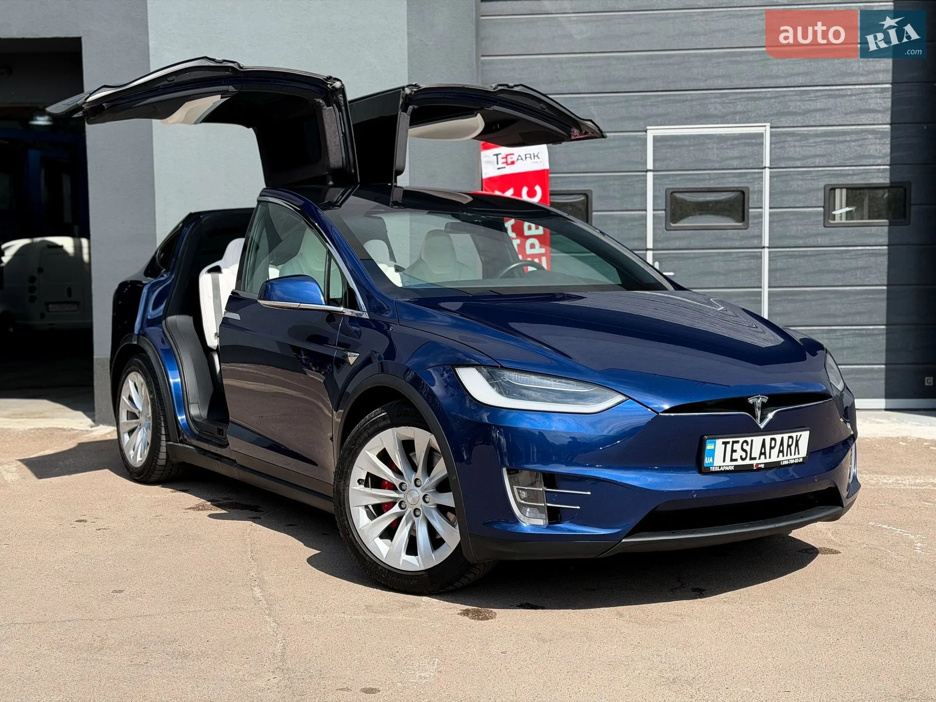 Tesla Model X, 2019