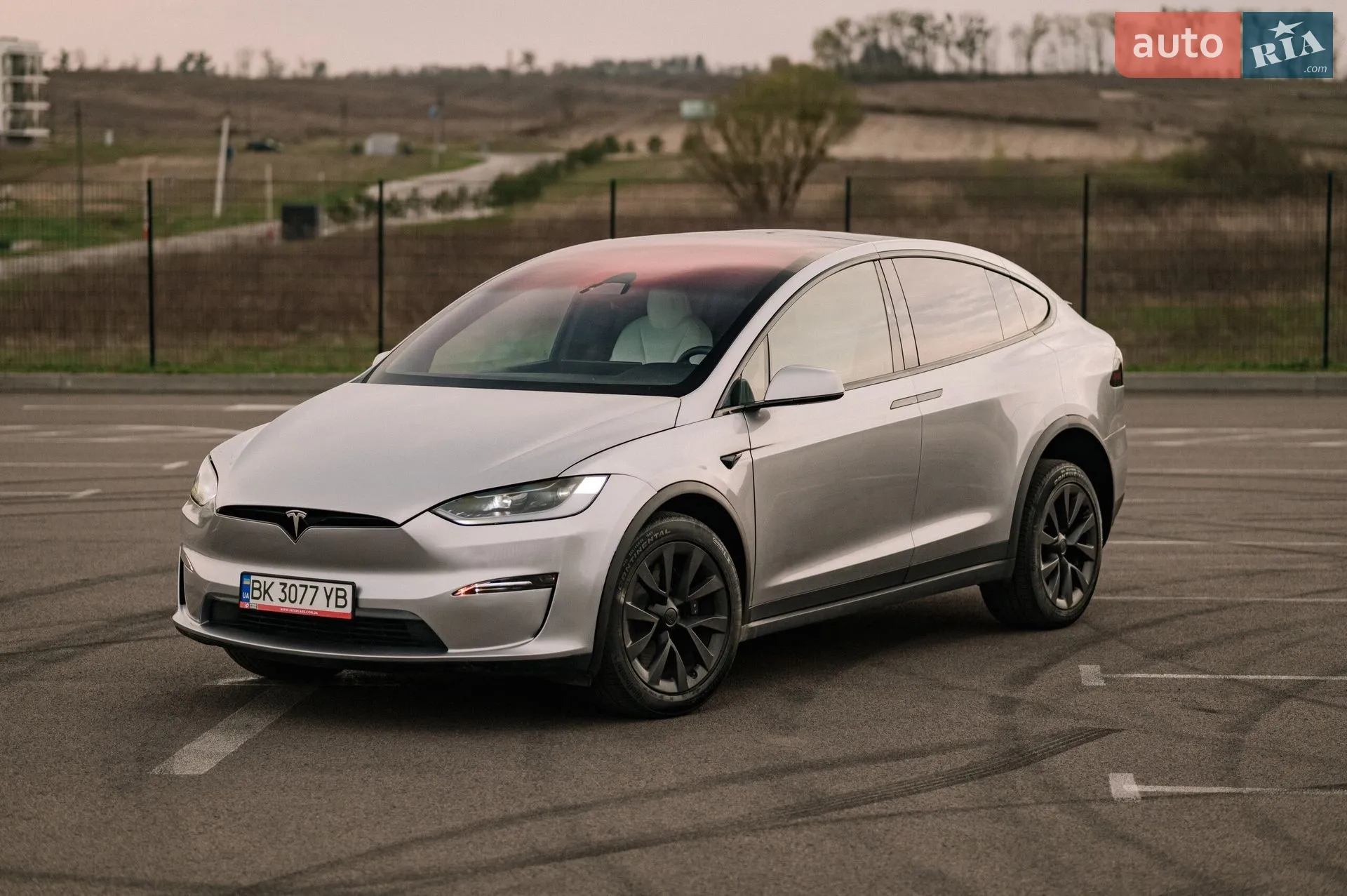 Tesla Model X, 2024