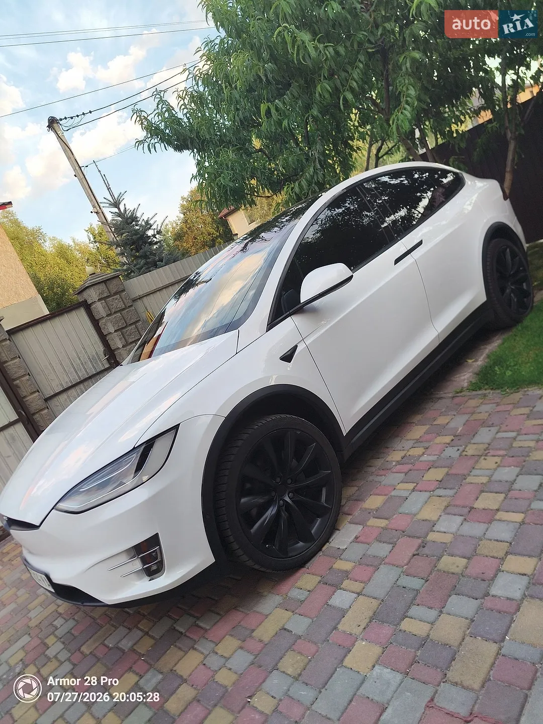 Tesla Model X, 2020