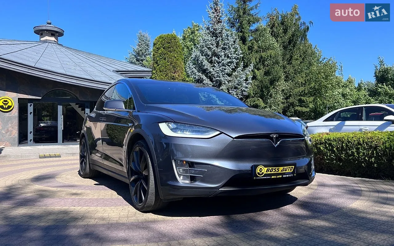 Tesla Model X, 2019