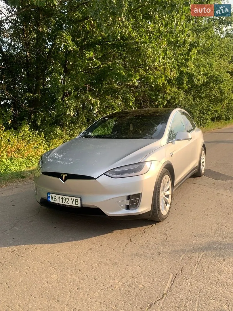 Tesla Model X, 2018