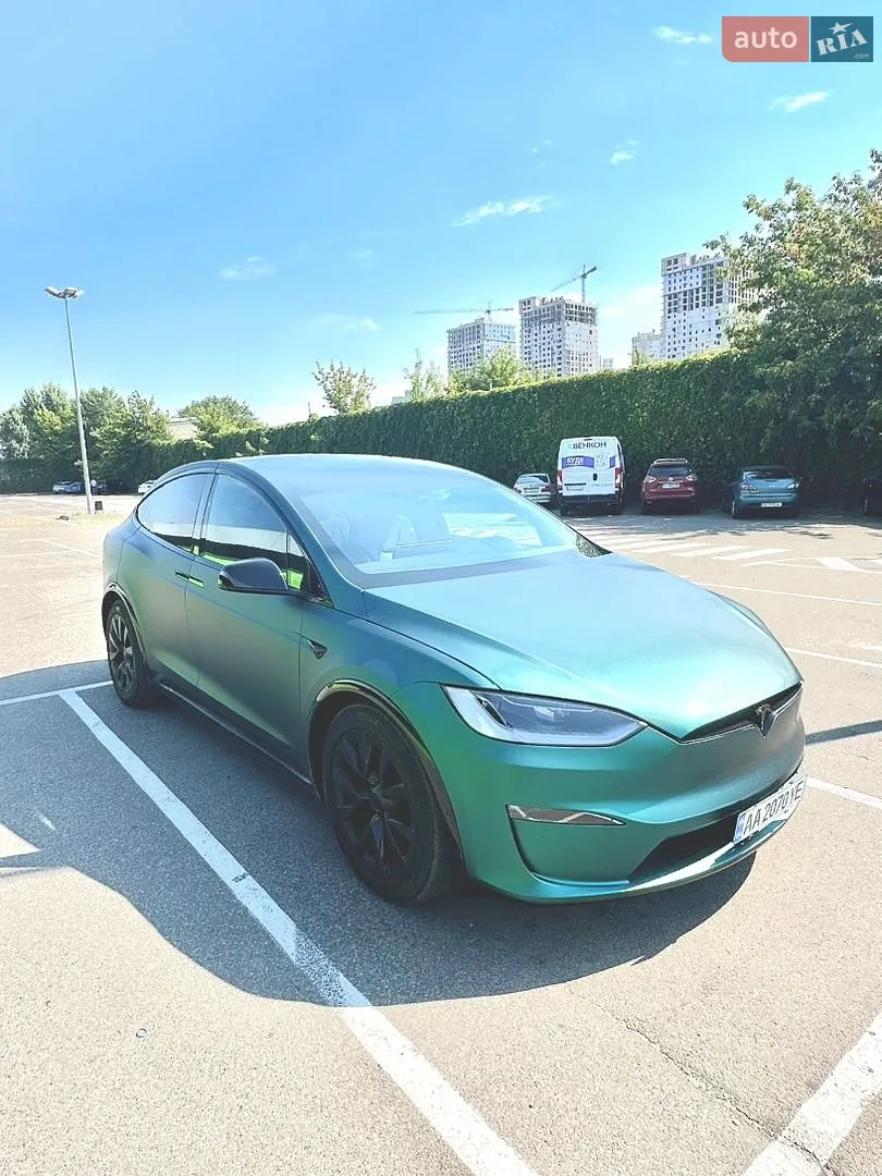 Tesla Model X, 2023