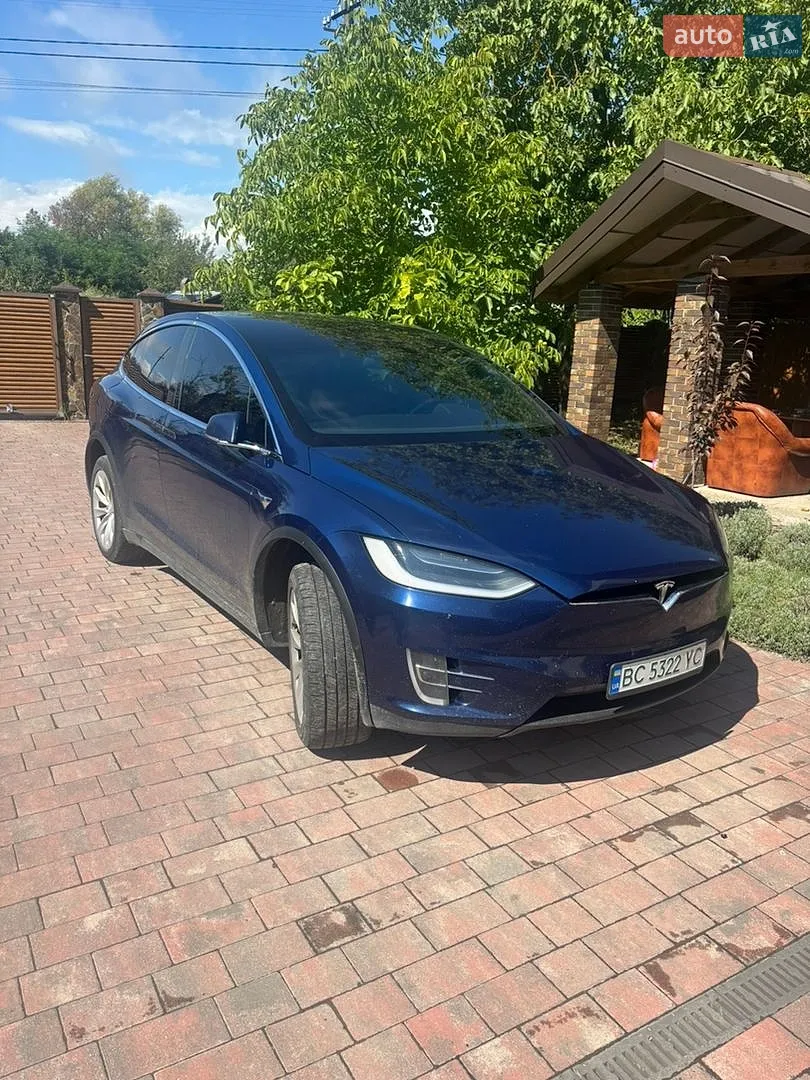 Tesla Model X, 2018