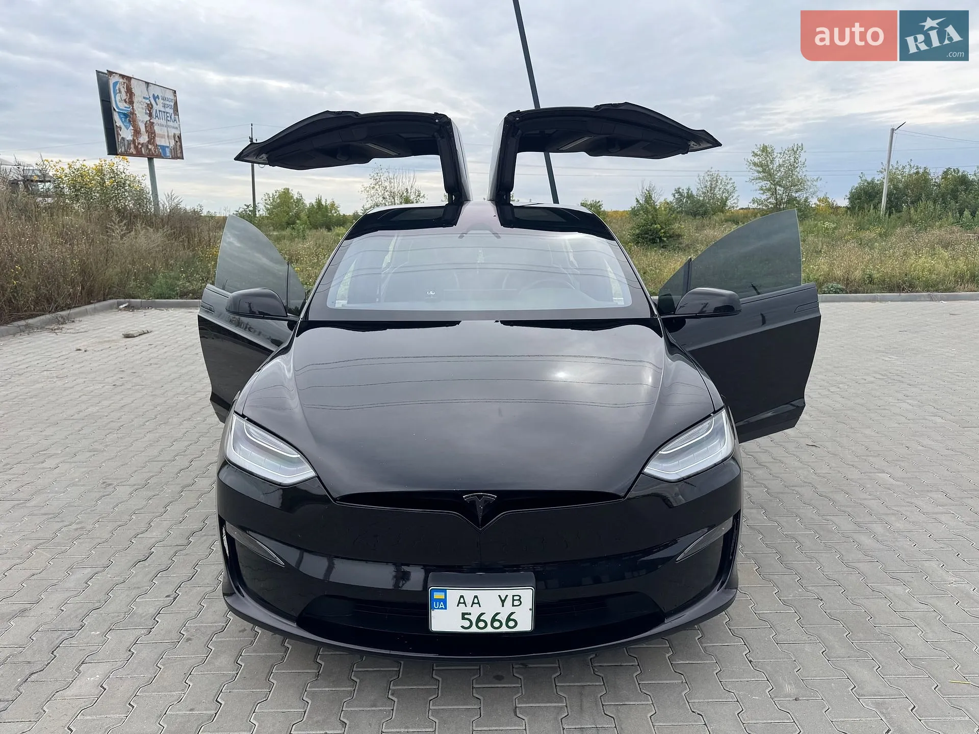 Tesla Model X, 2022