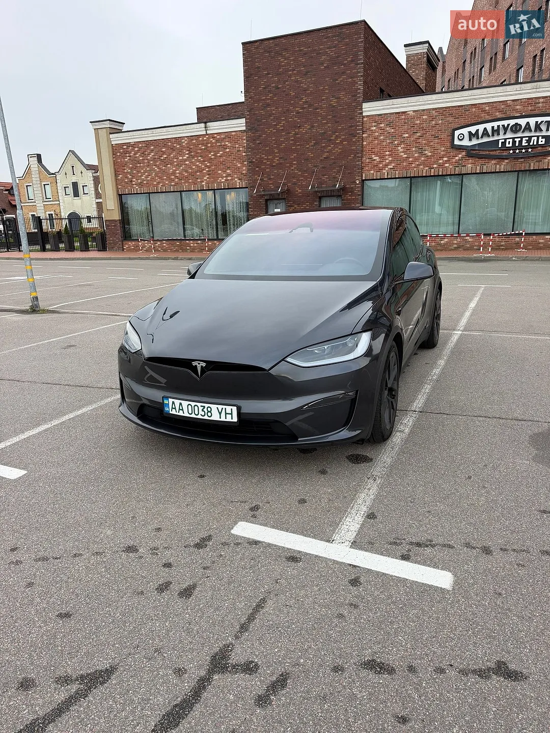 Tesla Model X, 2024
