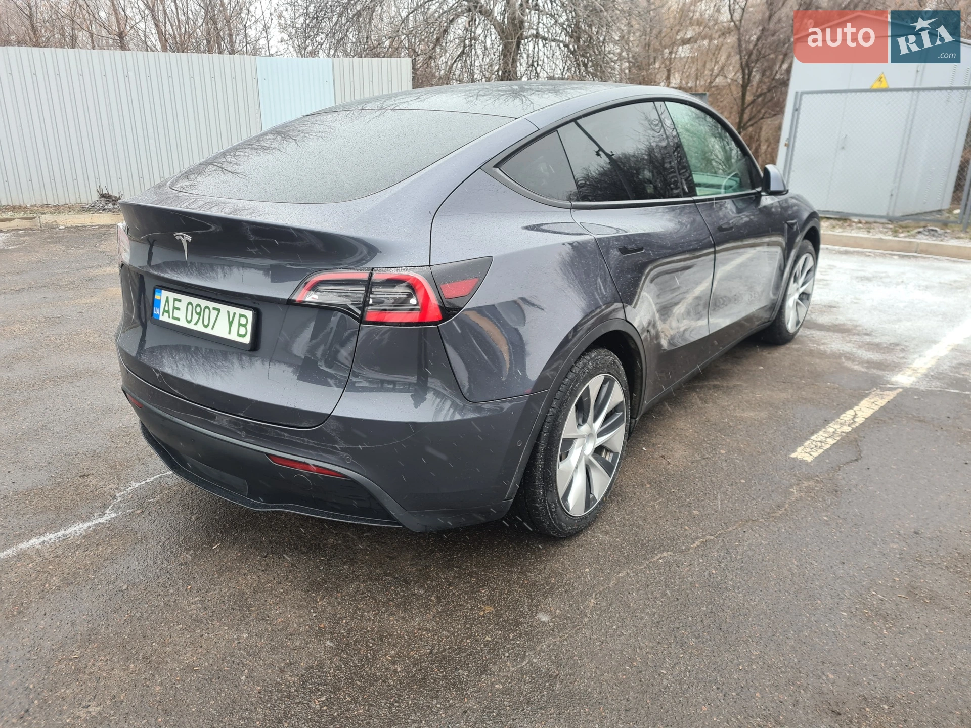 Tesla Model Y, 2021