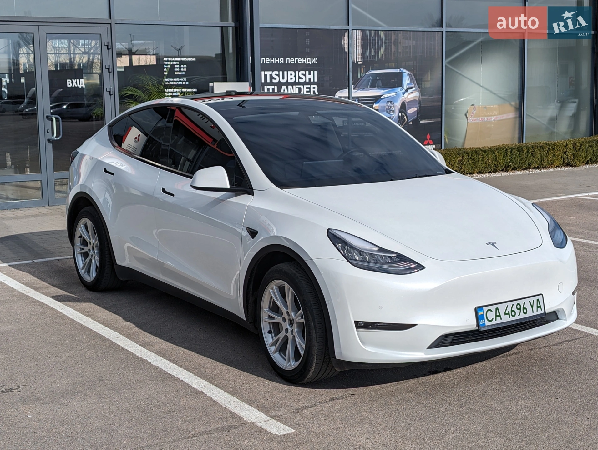 Tesla Model Y, 2021