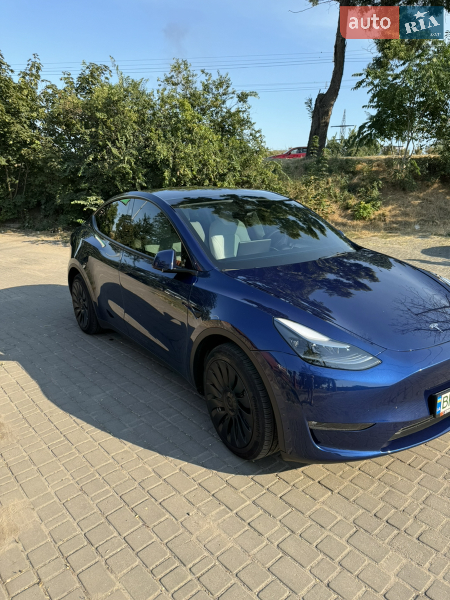 Tesla Model Y, 2023