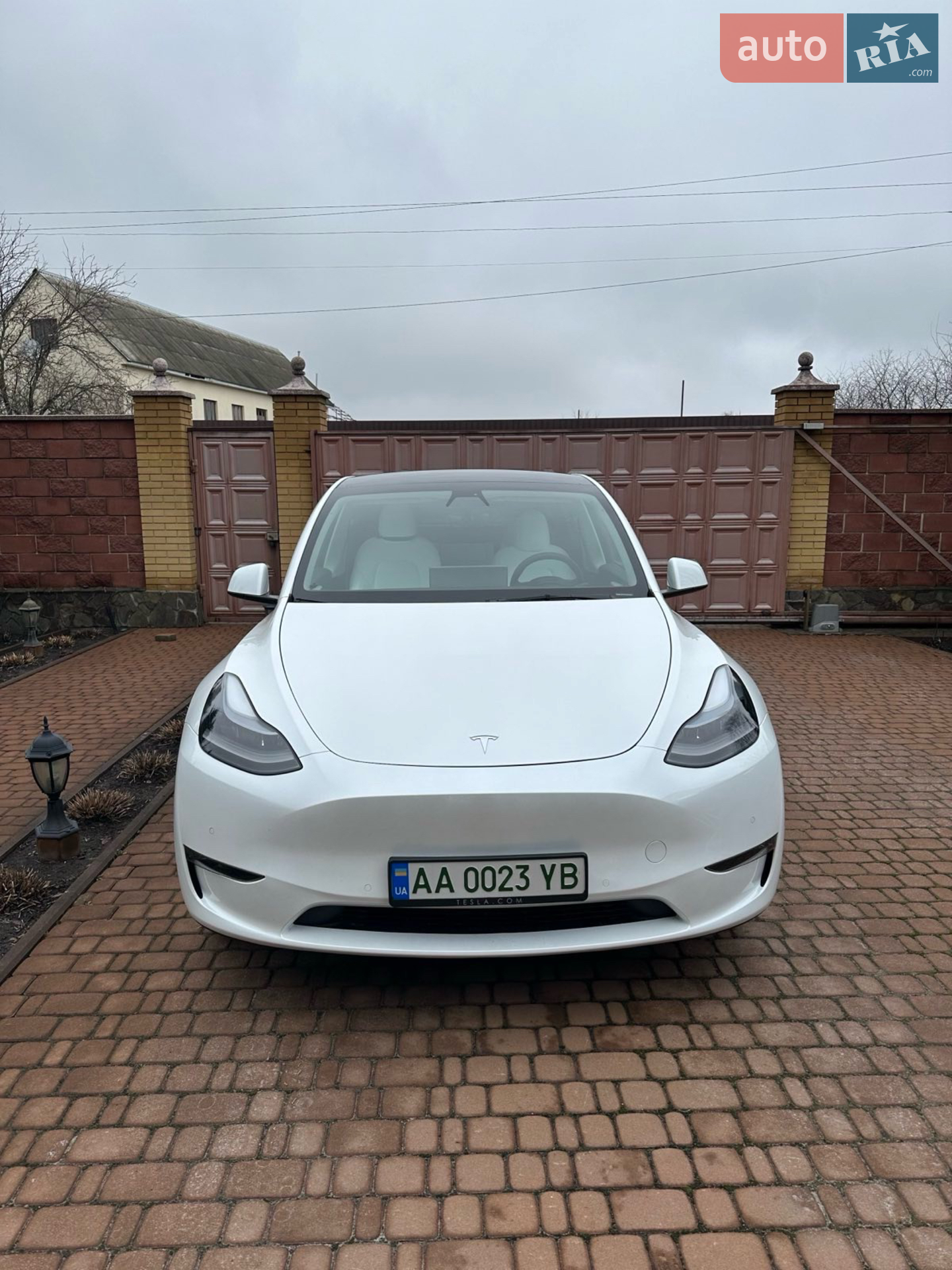 Tesla Model Y, 2022