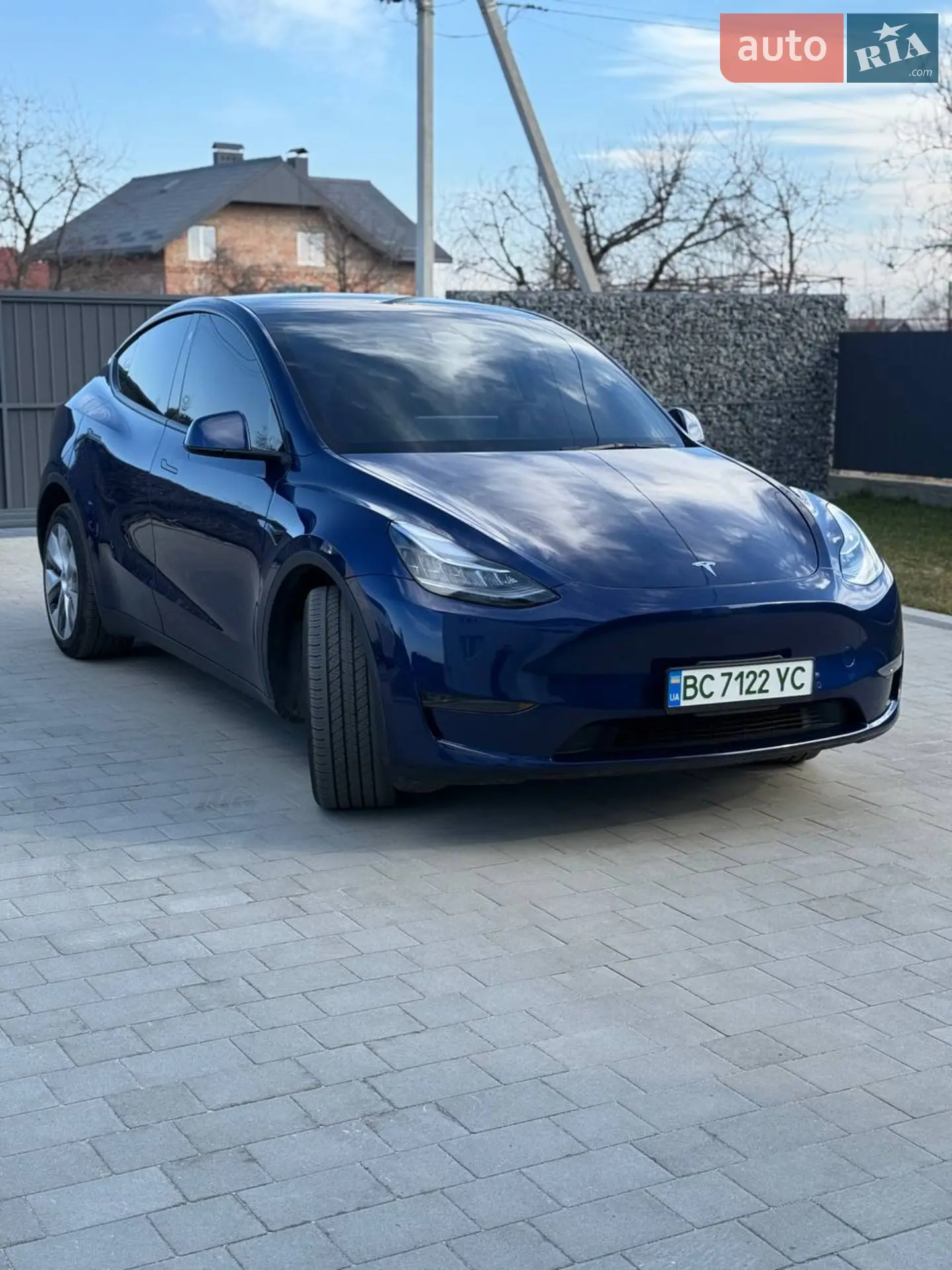 Tesla Model Y, 2022