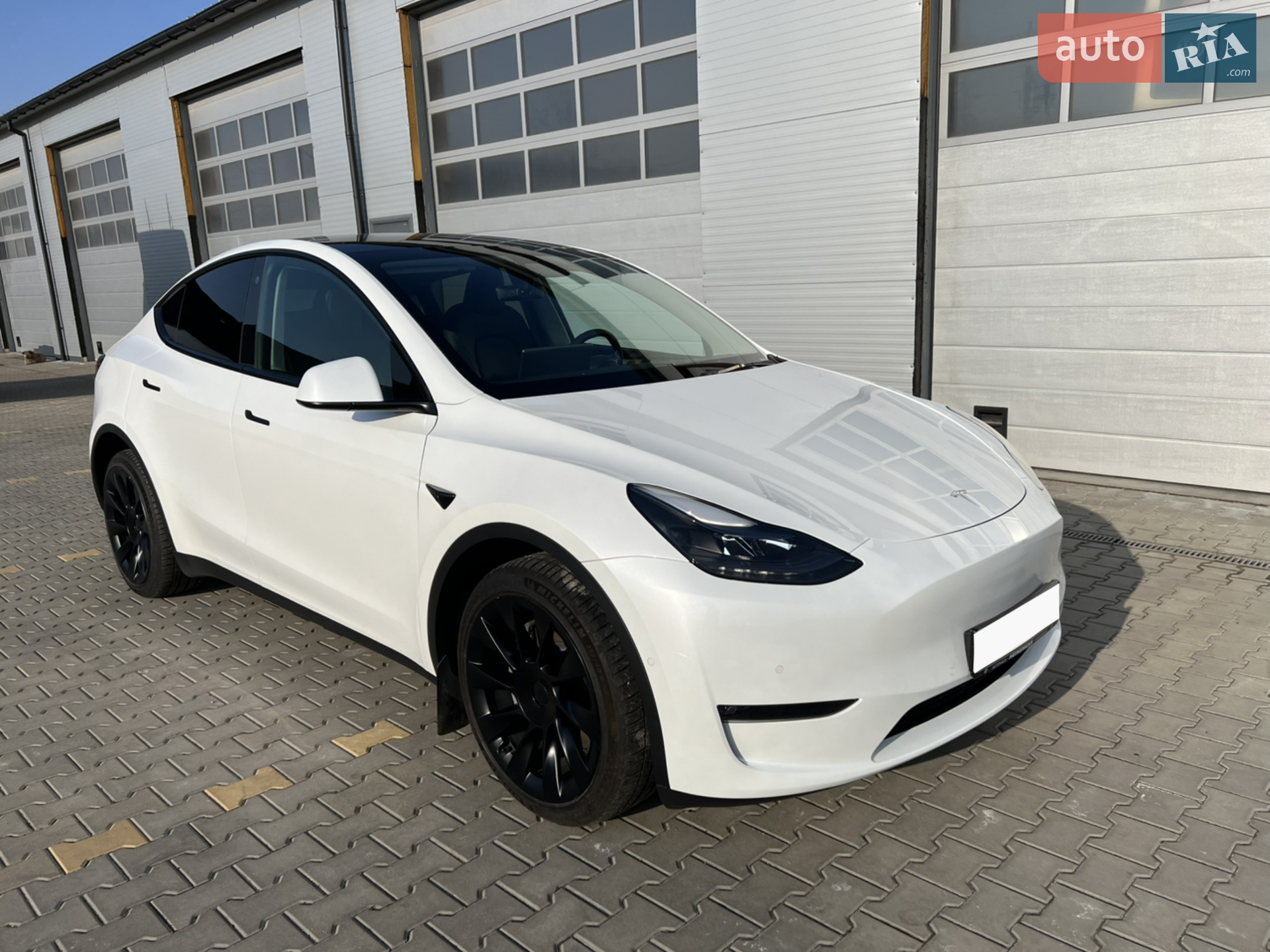 Tesla Model Y, 2022
