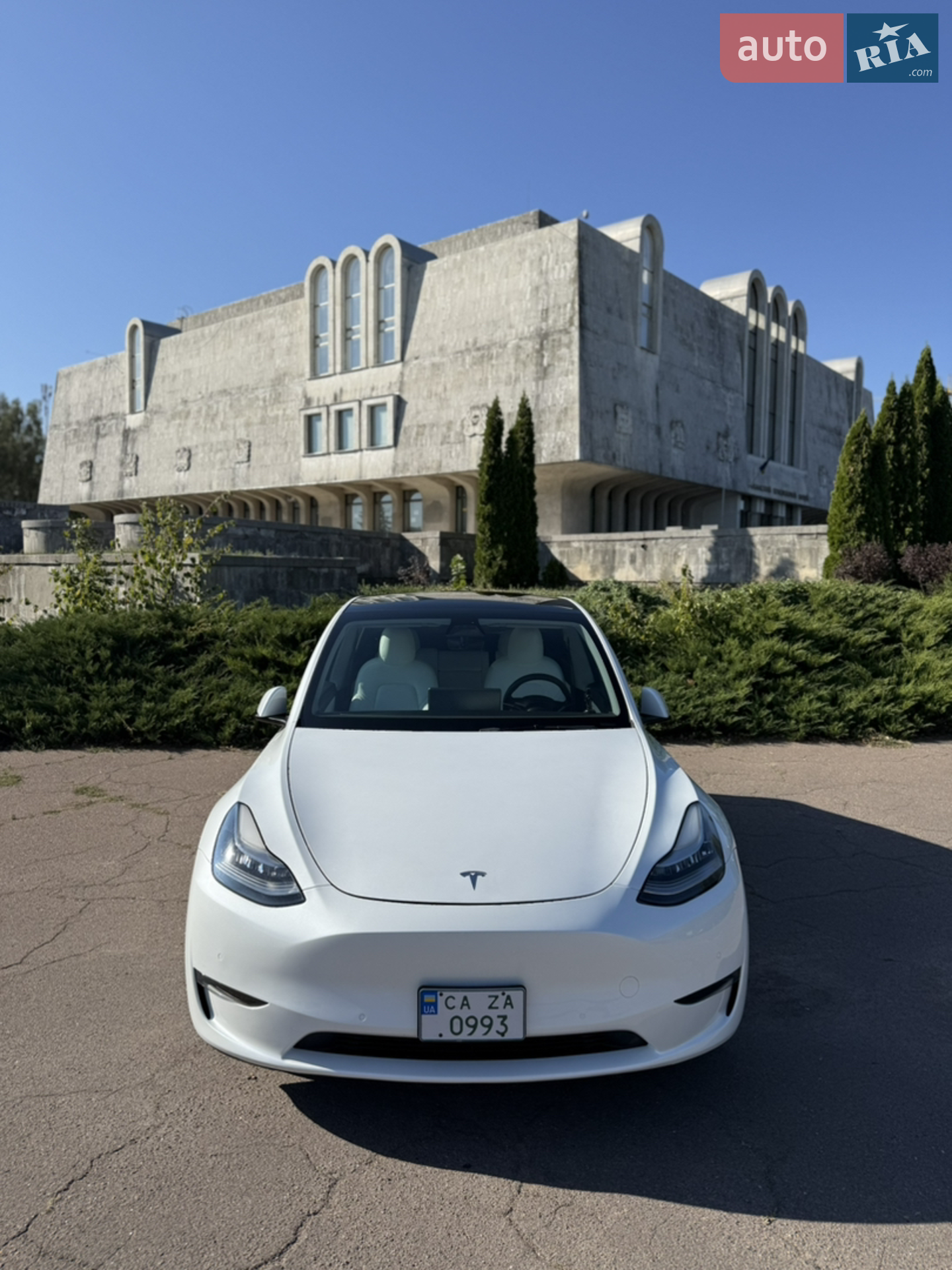 Tesla Model Y, 2021