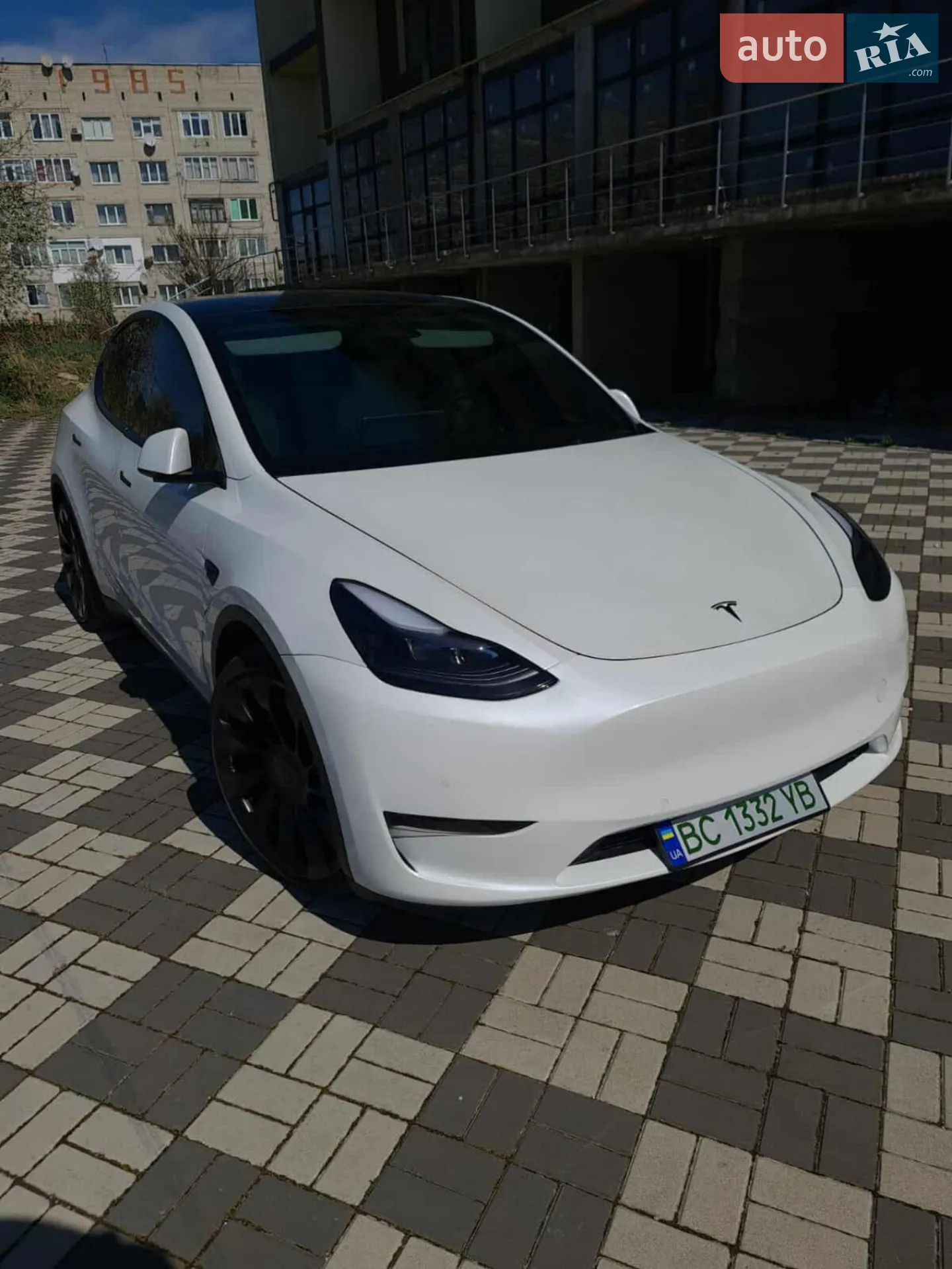 Tesla Model Y, 2022