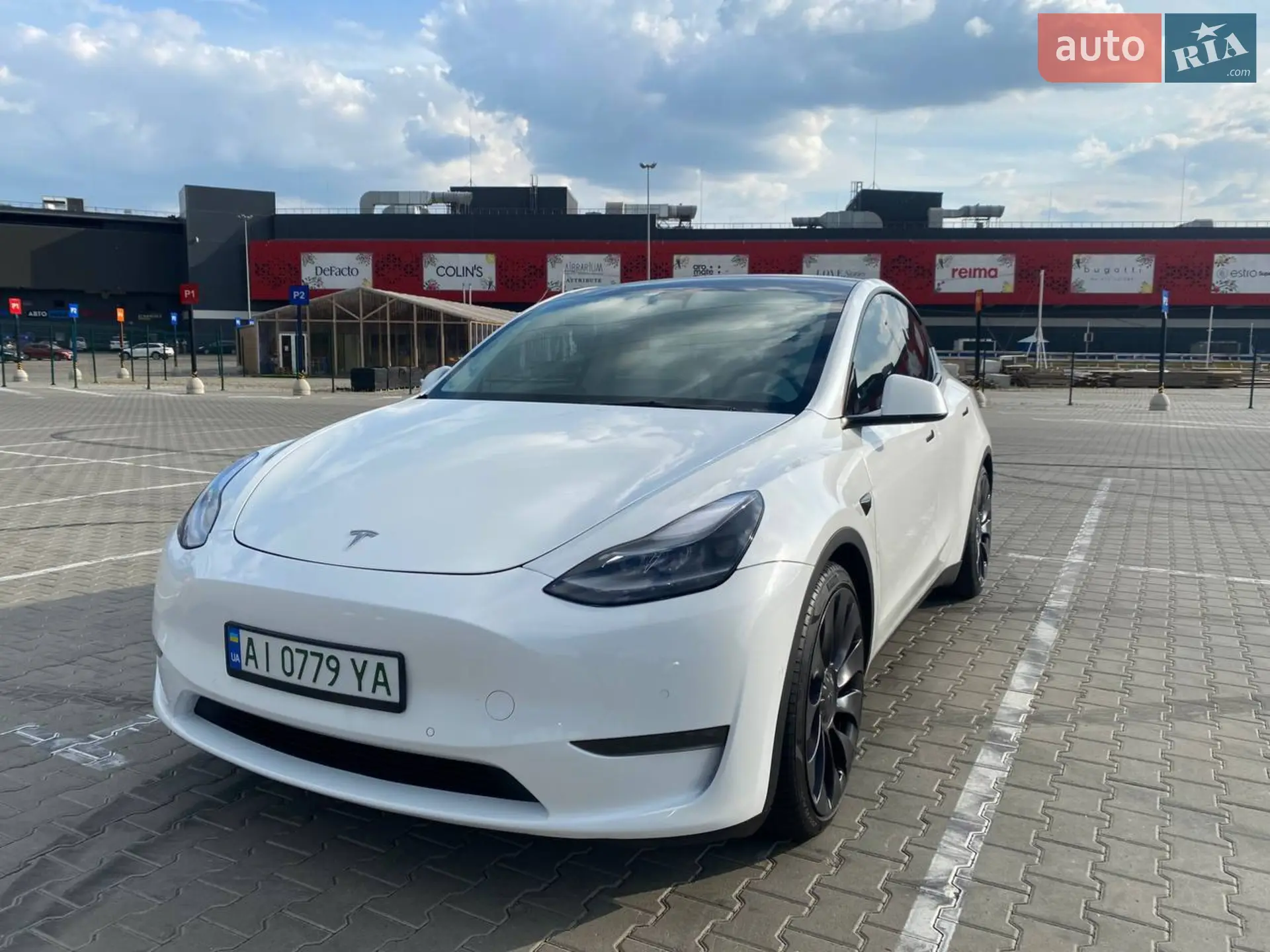Tesla Model Y, 2021