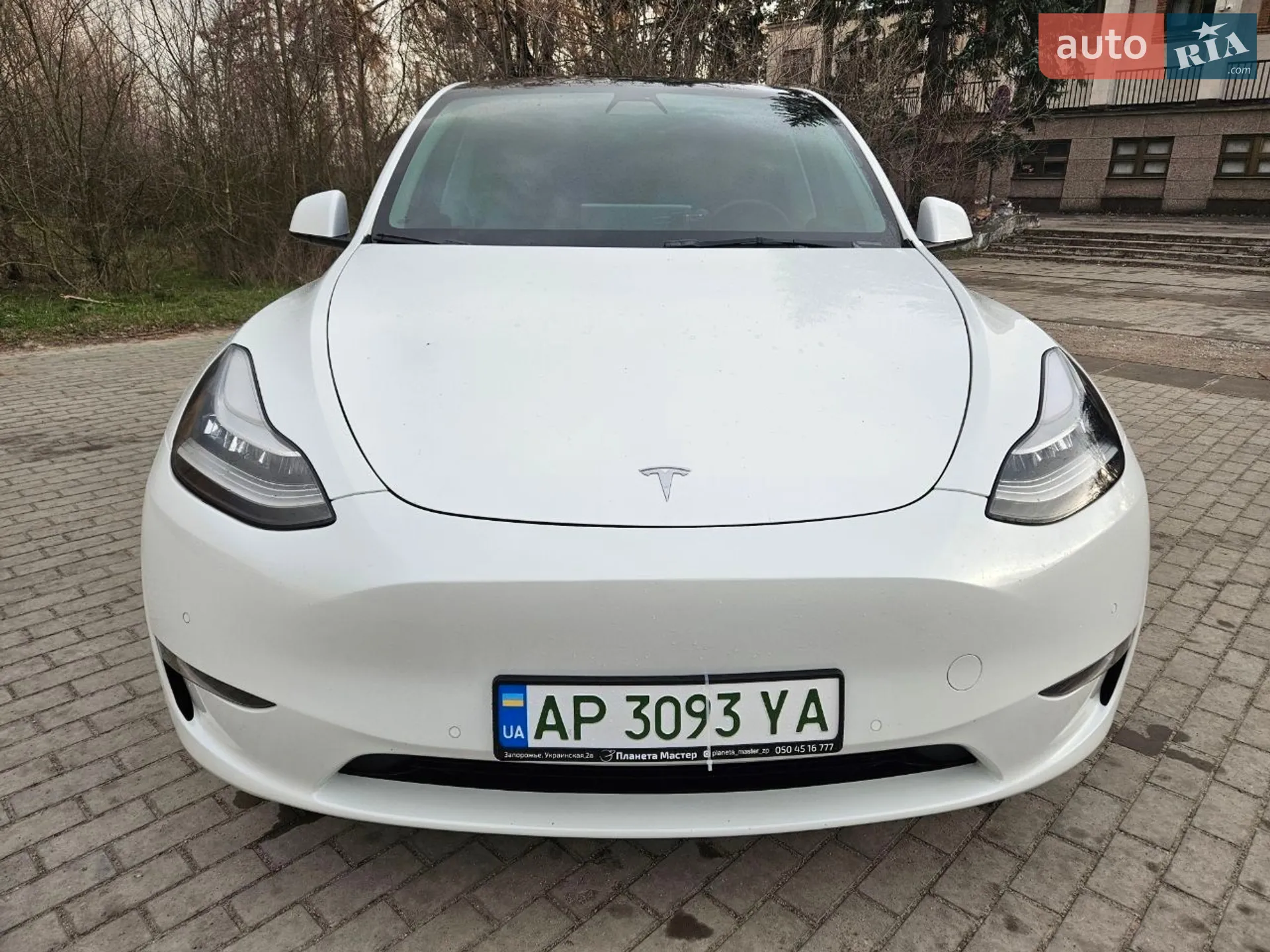 Tesla Model Y, 2022
