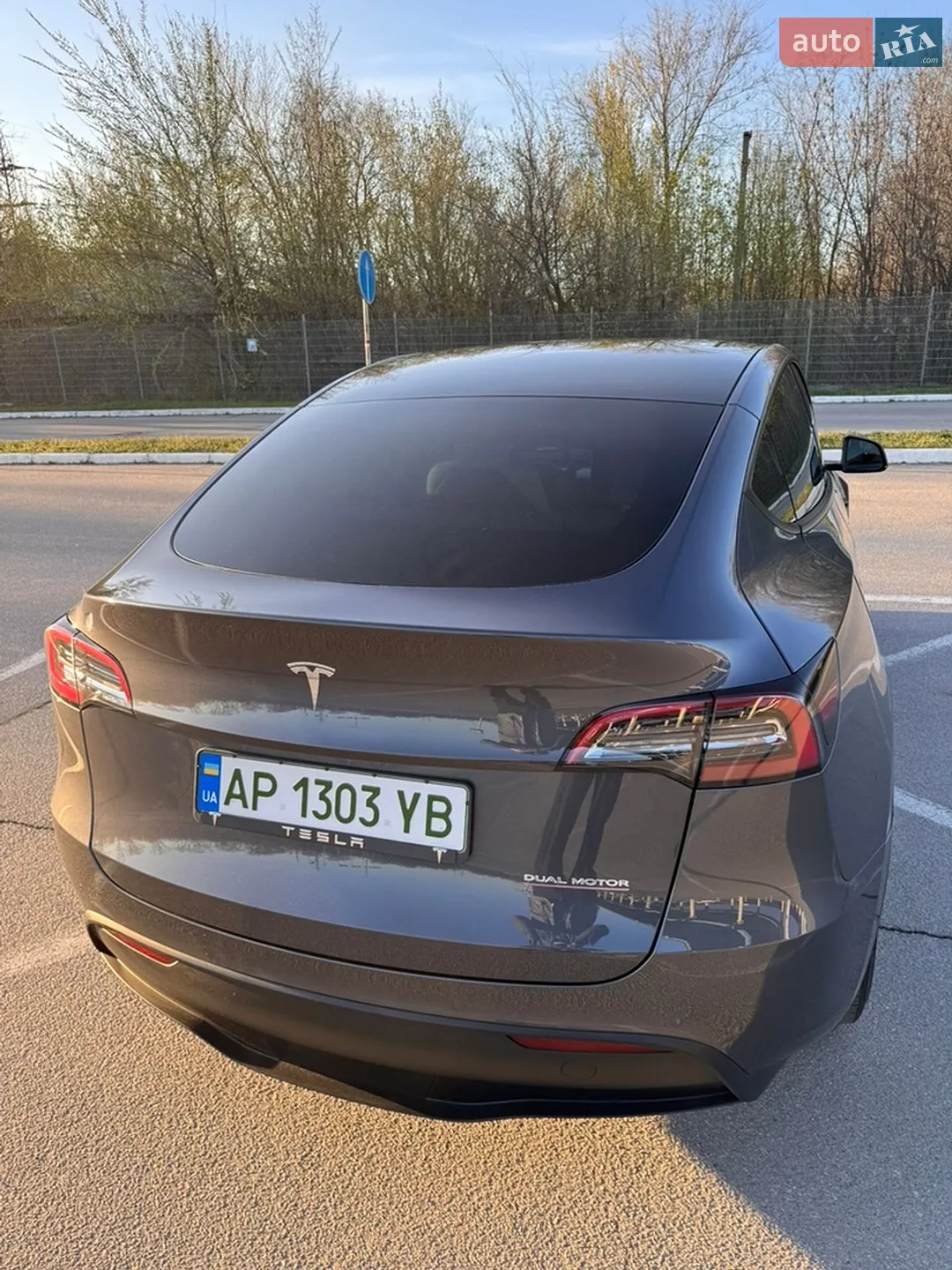 Tesla Model Y, 2022