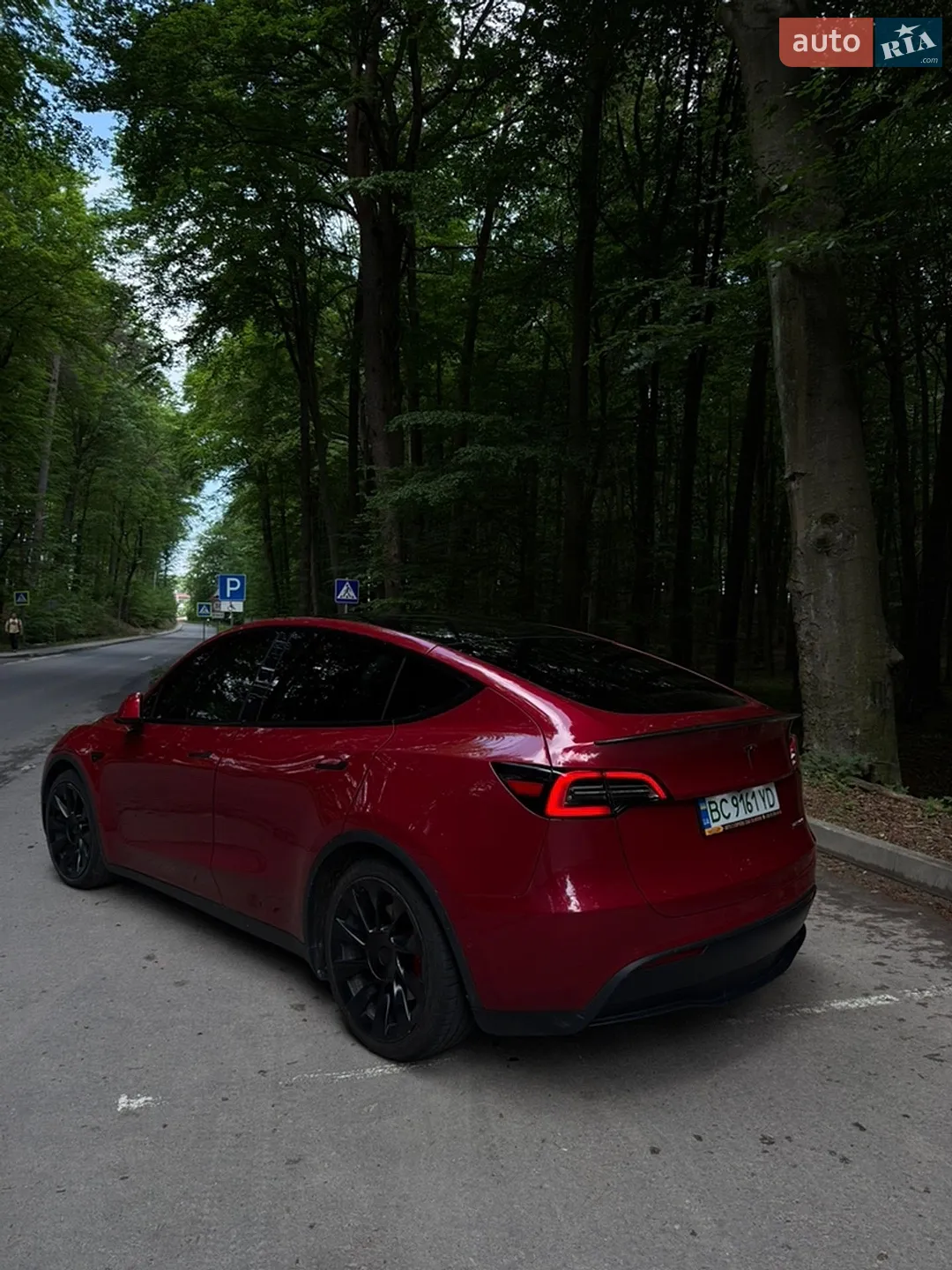 Tesla Model Y, 2022