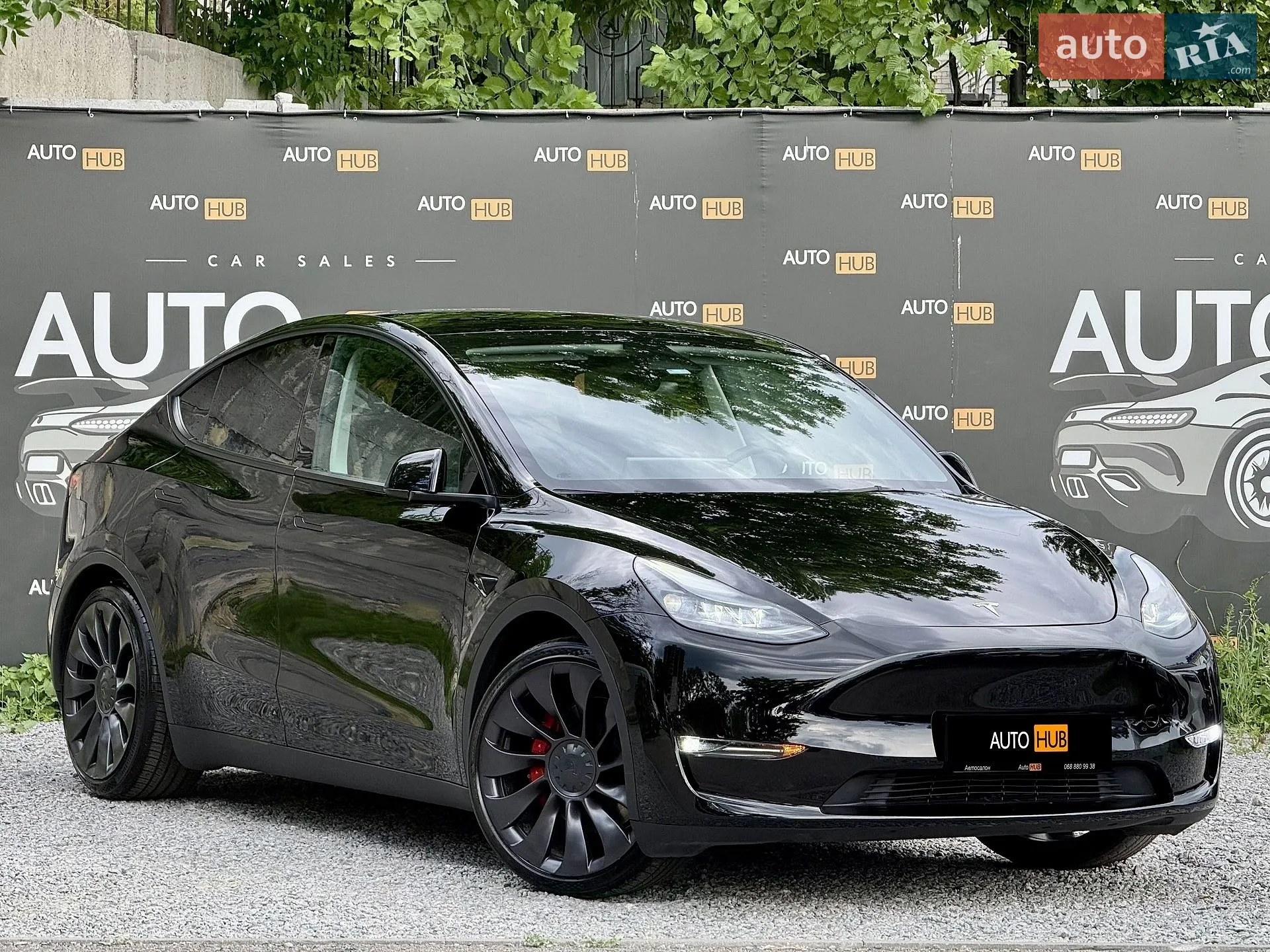 Tesla Model Y, 2023