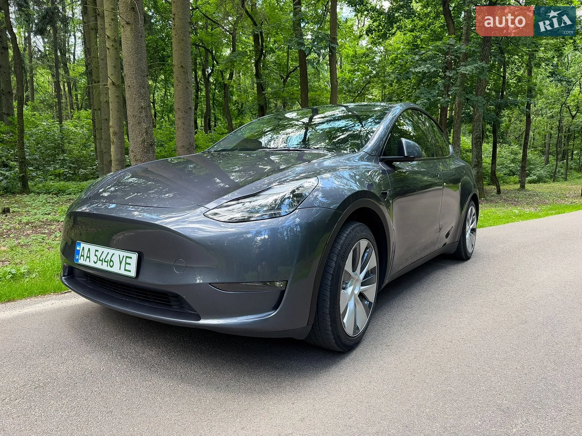 Tesla Model Y, 2023