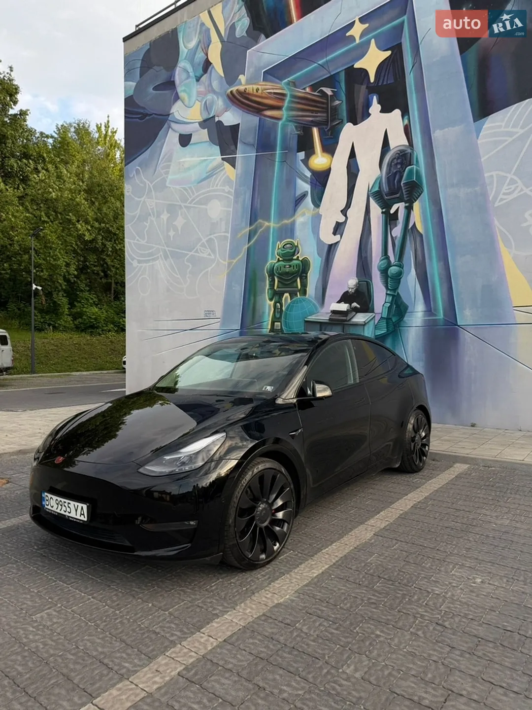 Tesla Model Y, 2022