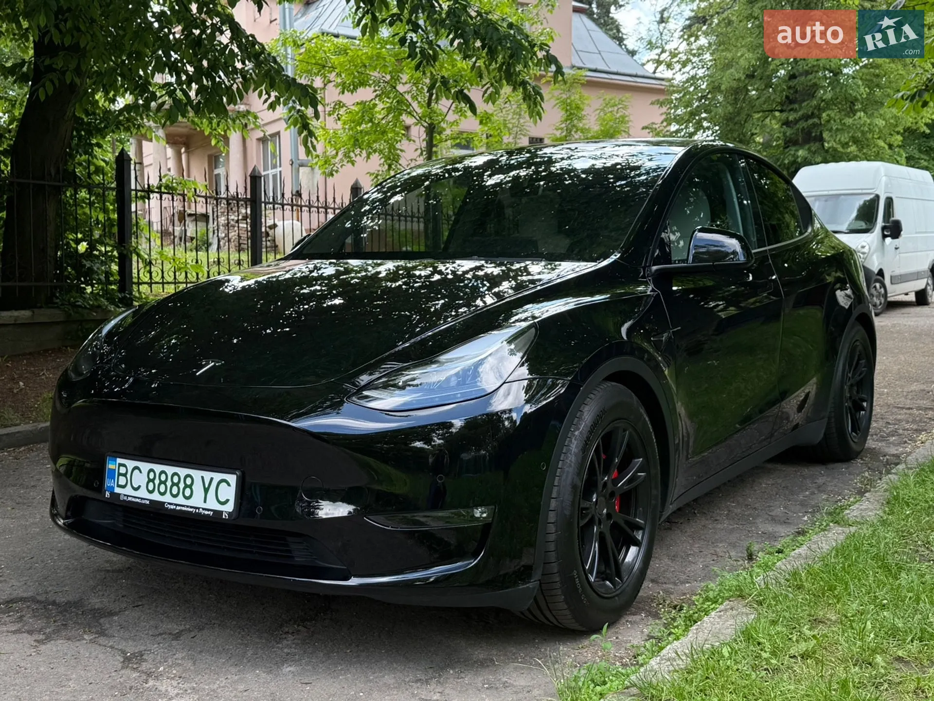 Tesla Model Y, 2022