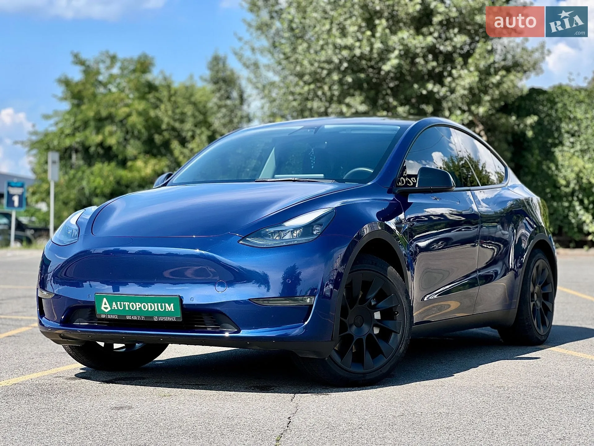 Tesla Model Y, 2021