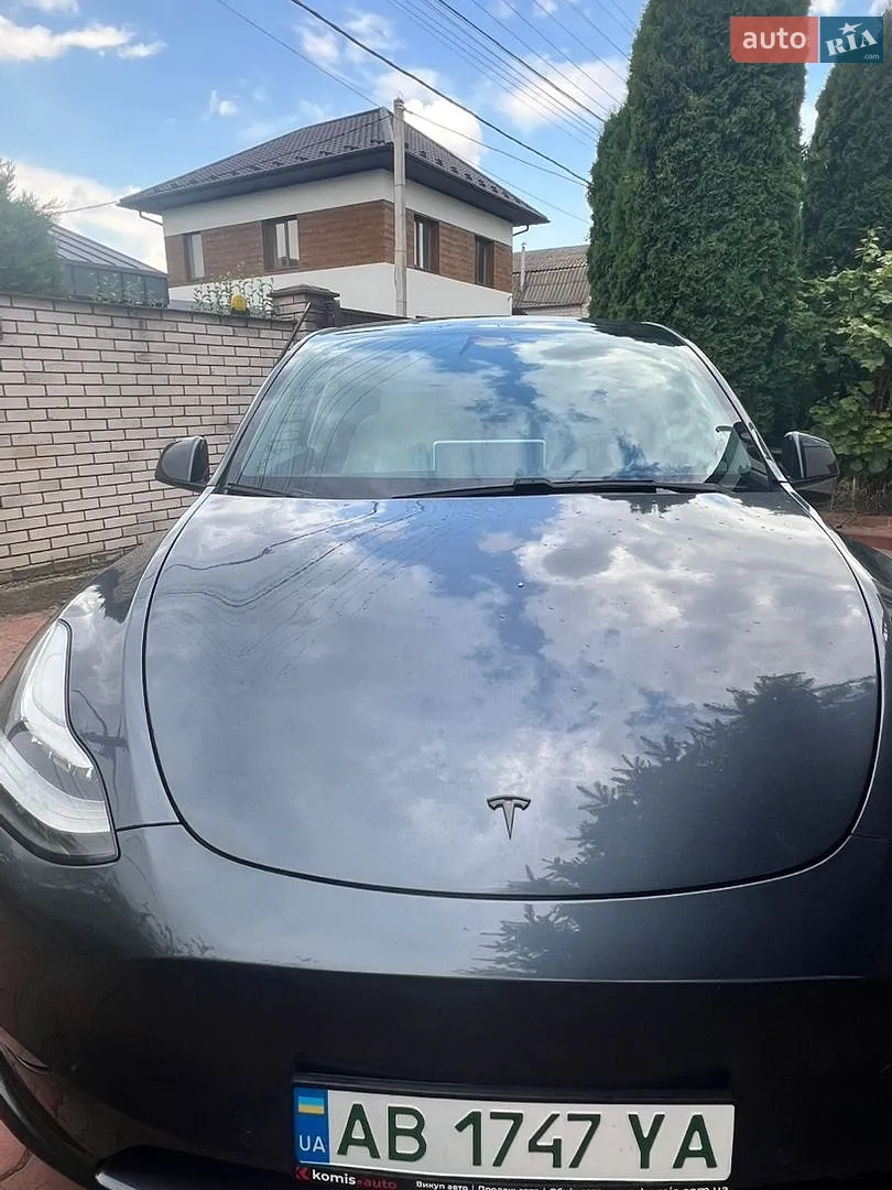 Tesla Model Y, 2020