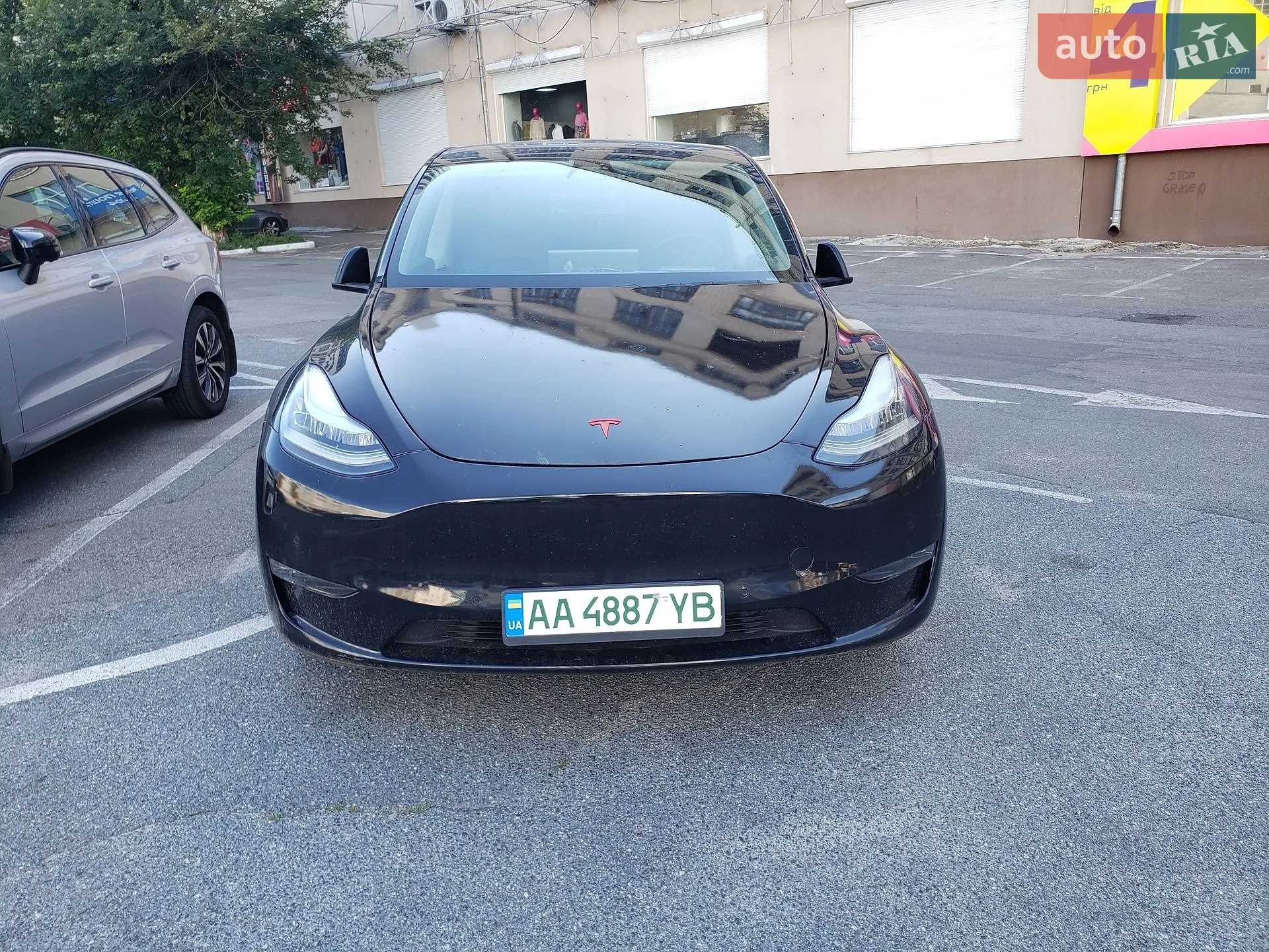 Tesla Model Y, 2020
