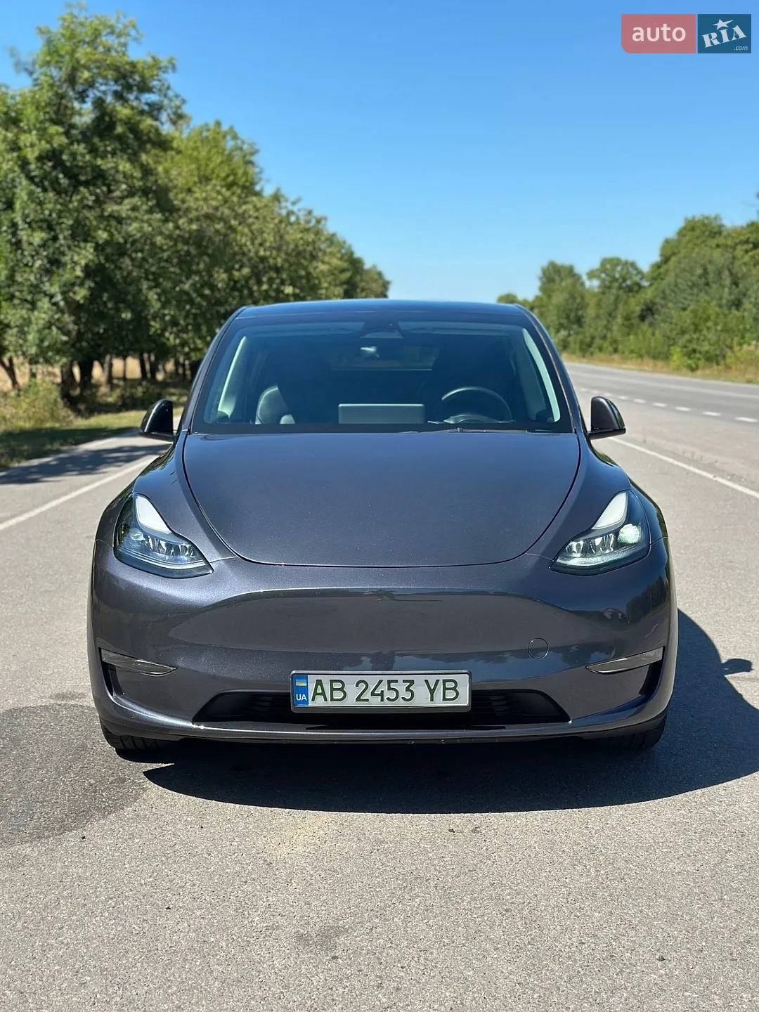Tesla Model Y, 2022