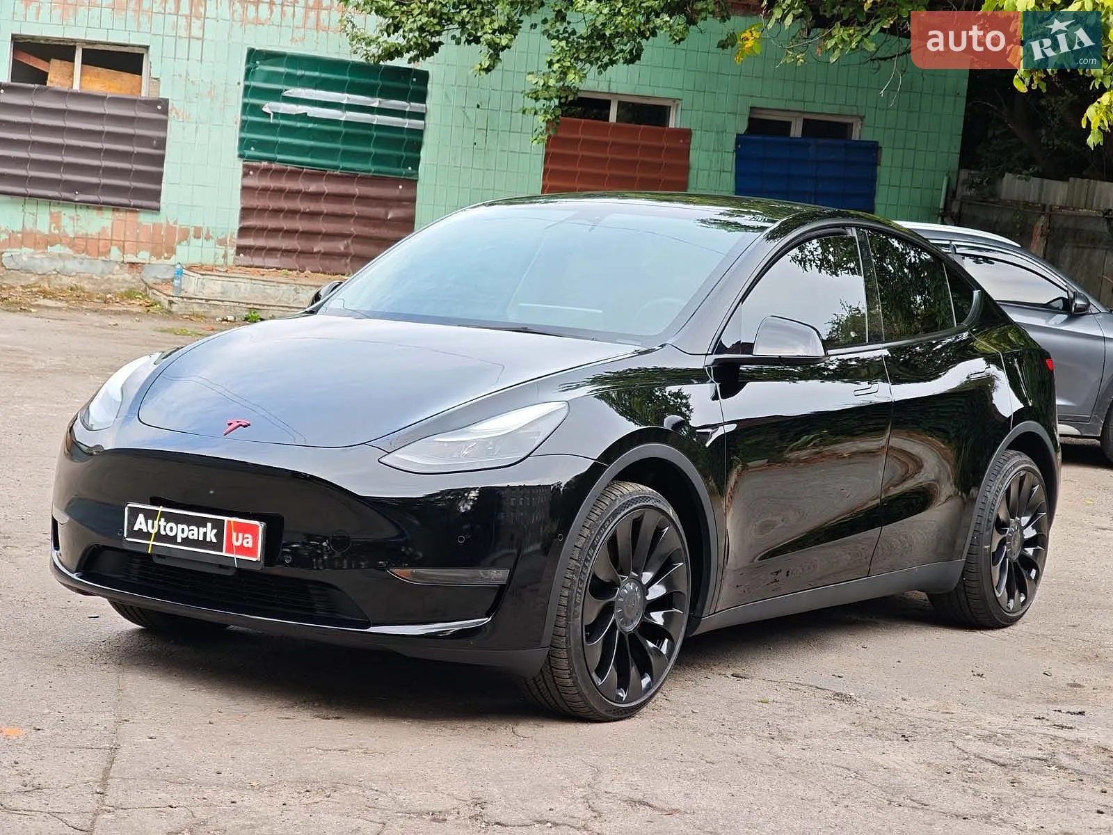 Tesla Model Y, 2022