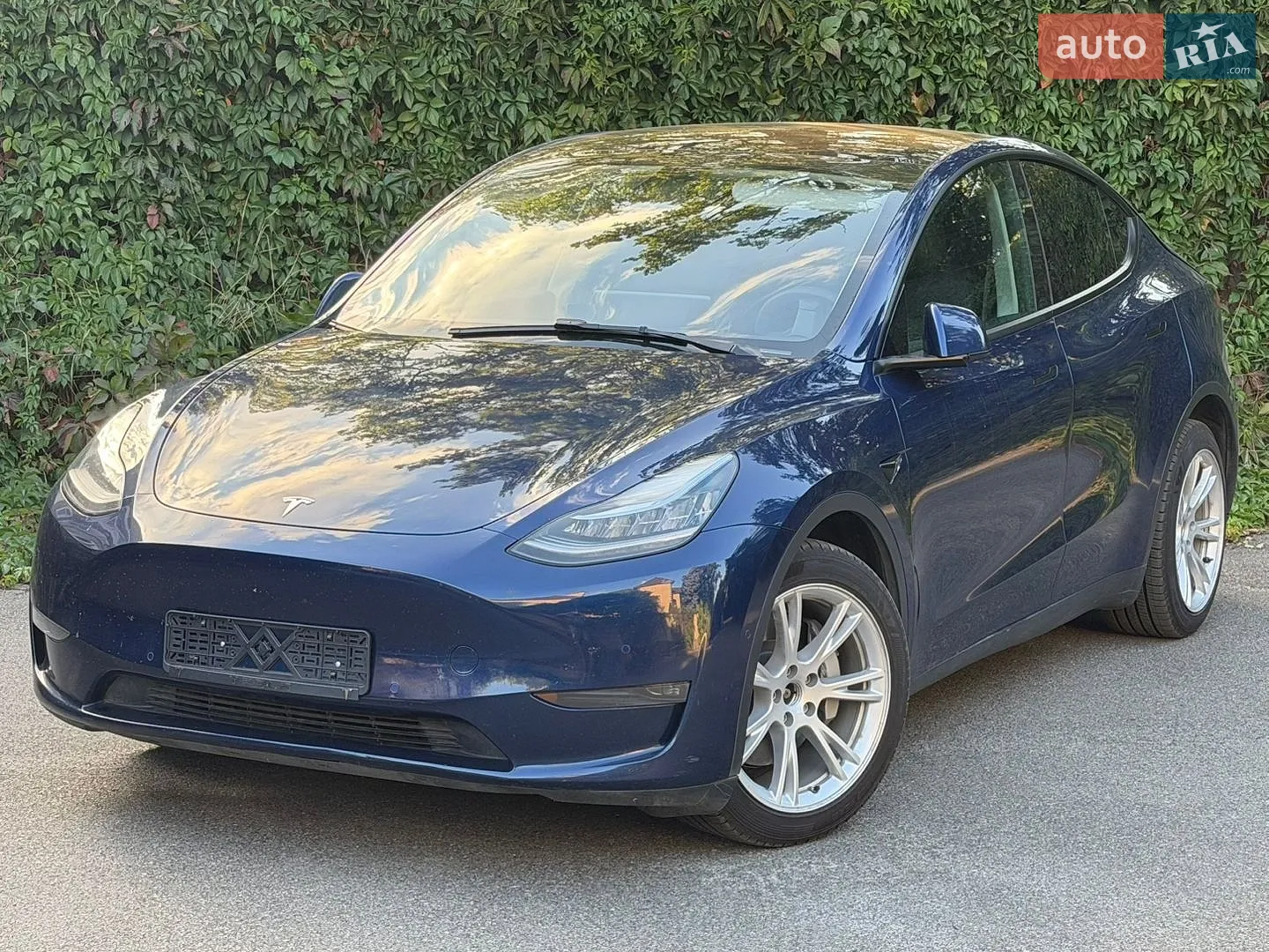 Tesla Model Y, 2022