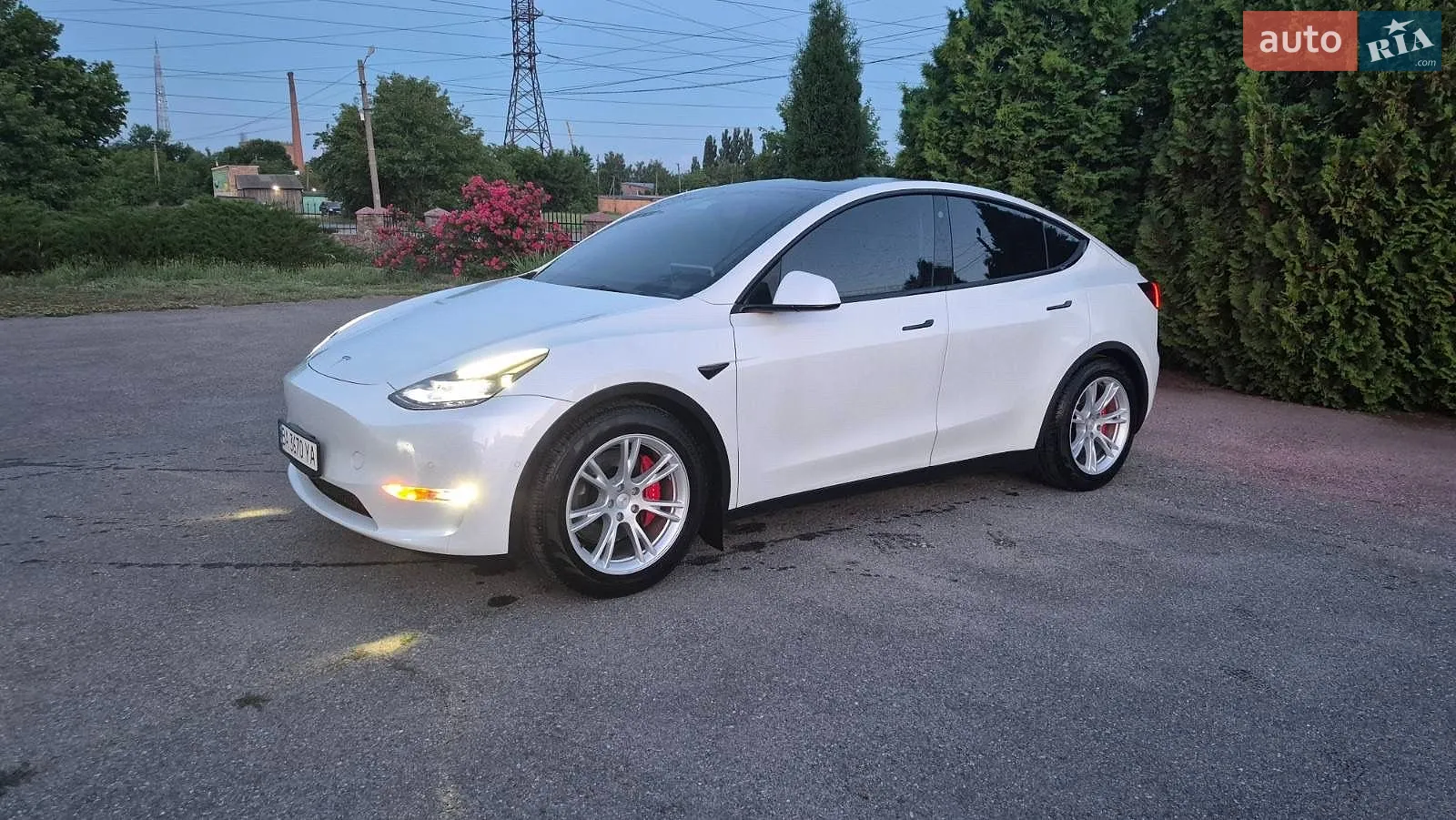 Tesla Model Y, 2021
