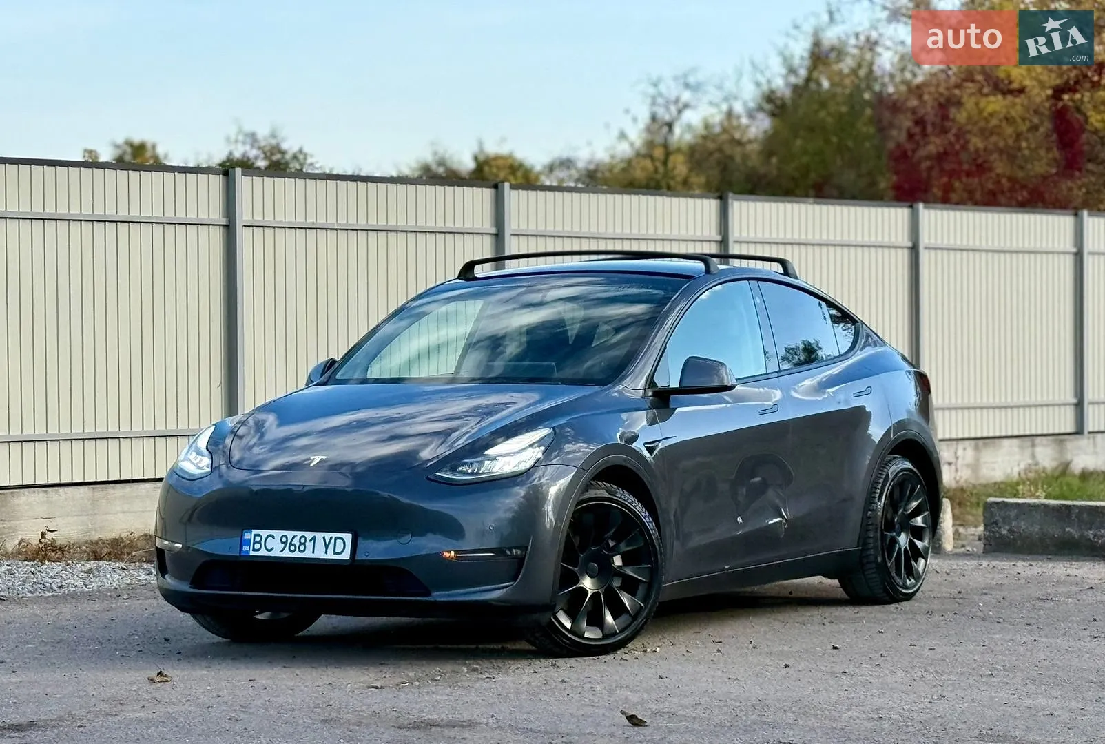 Tesla Model Y, 2021