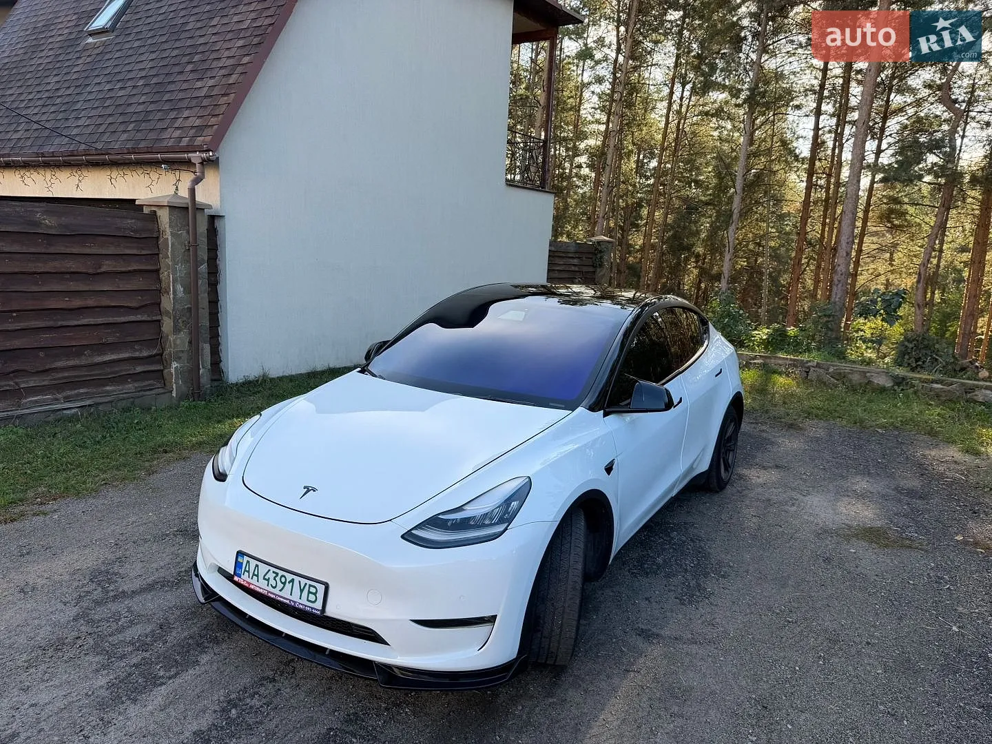 Tesla Model Y, 2021