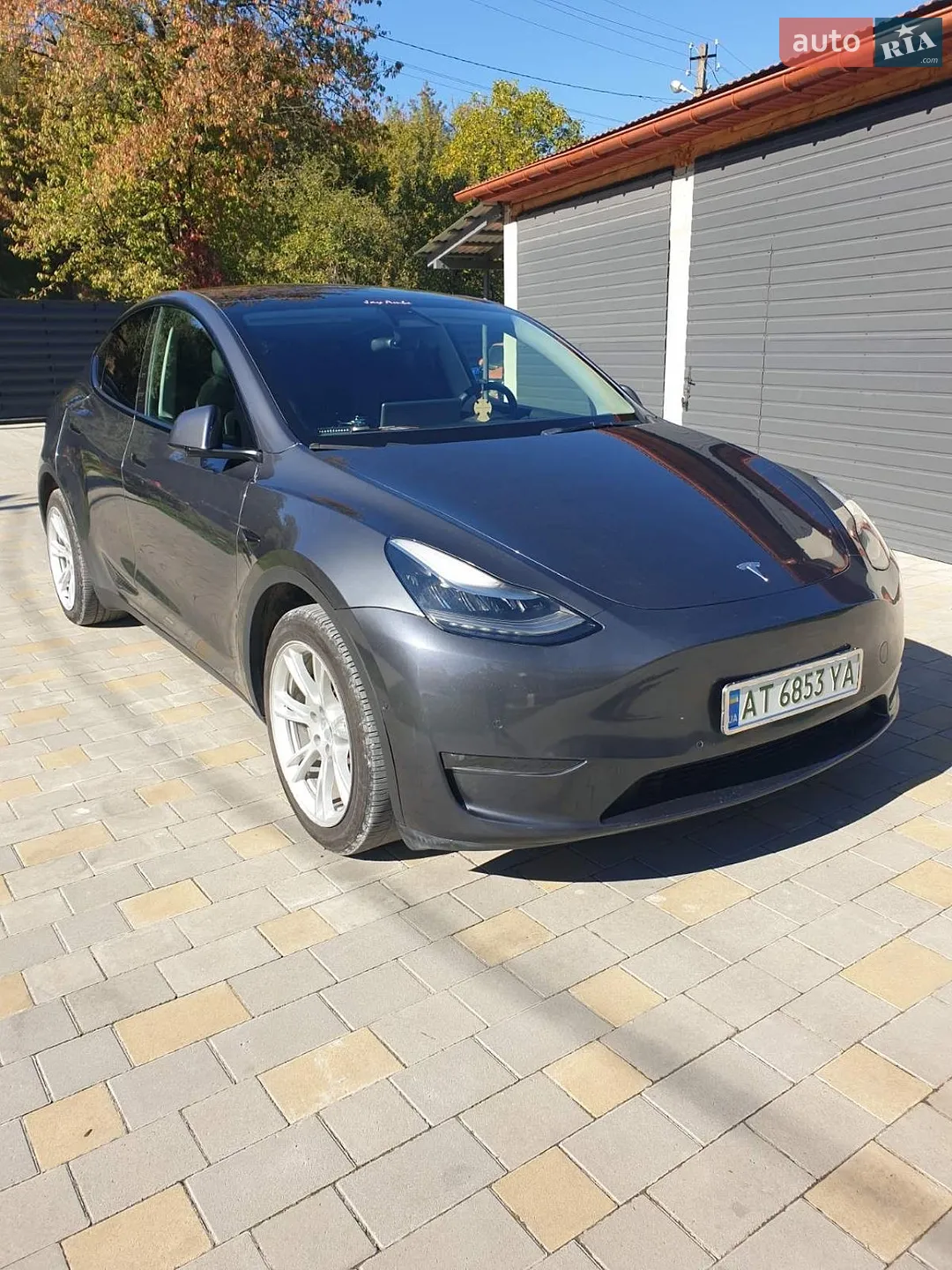 Tesla Model Y, 2022