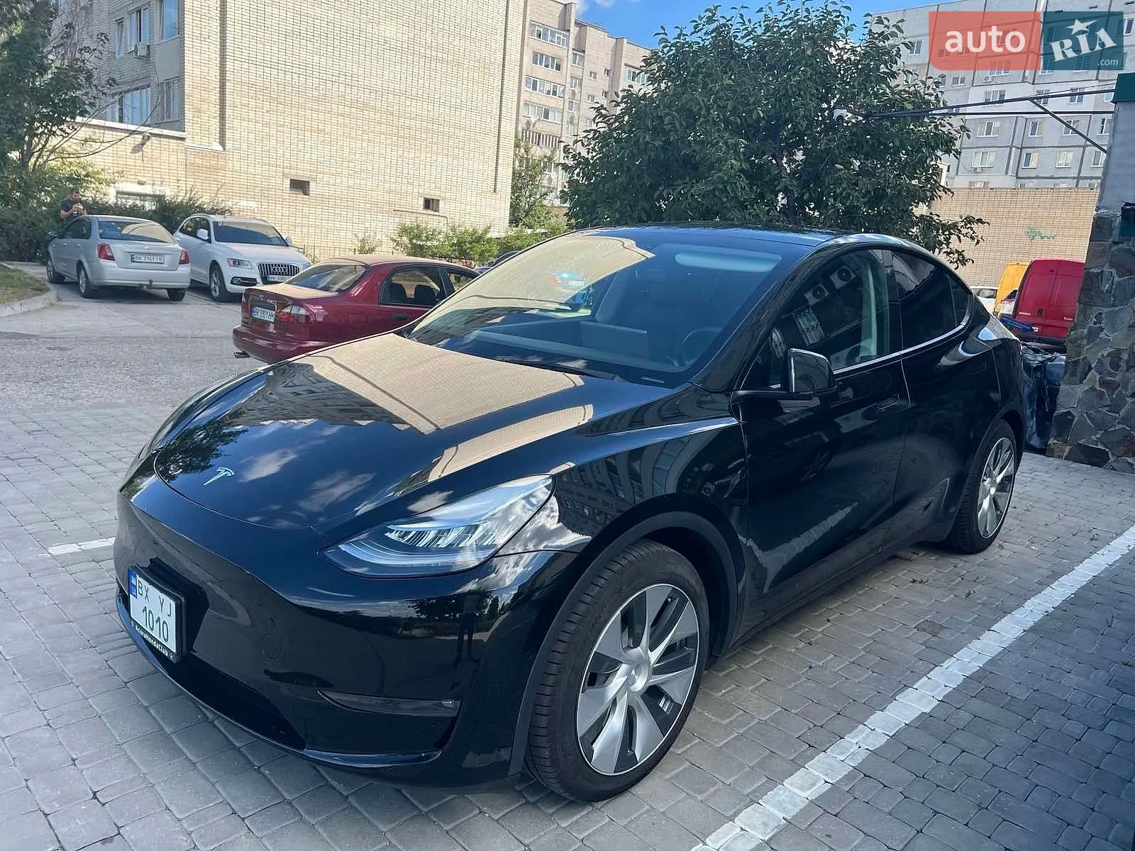 Tesla Model Y, 2021