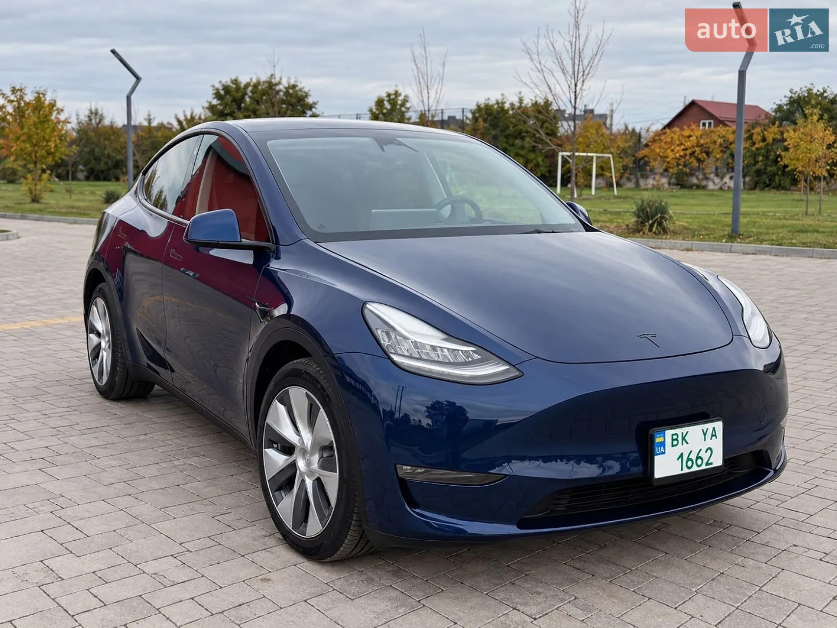 Tesla Model Y, 2023