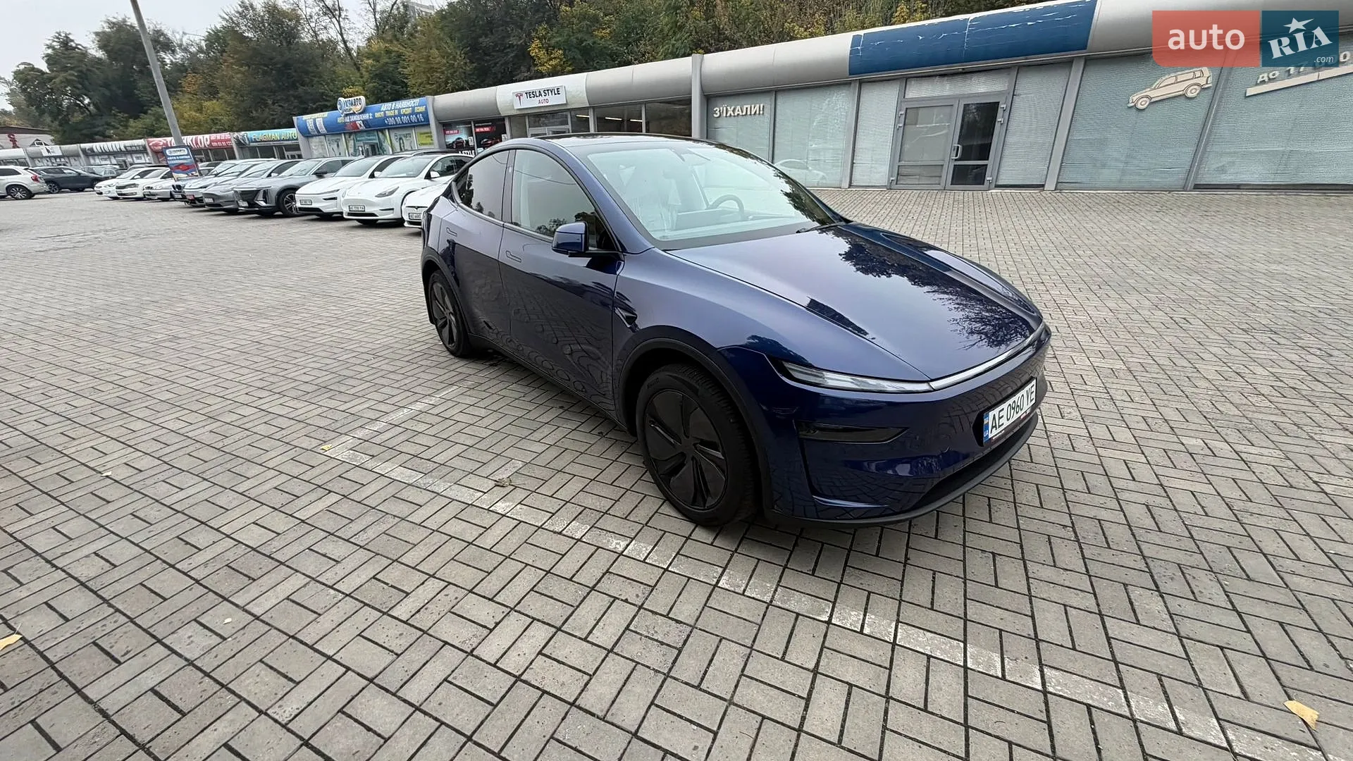 Tesla Model Y, 2025