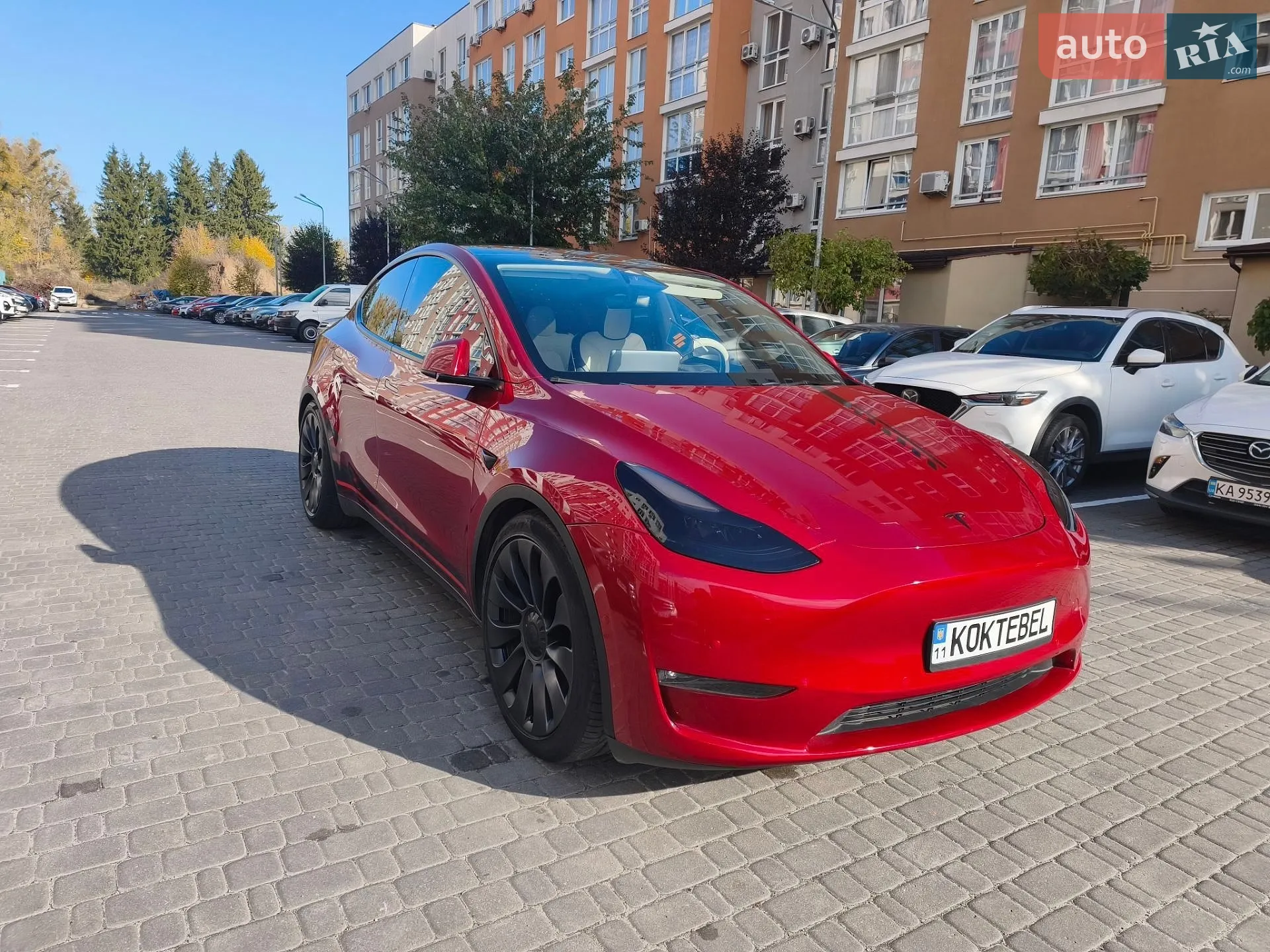 Tesla Model Y, 2024