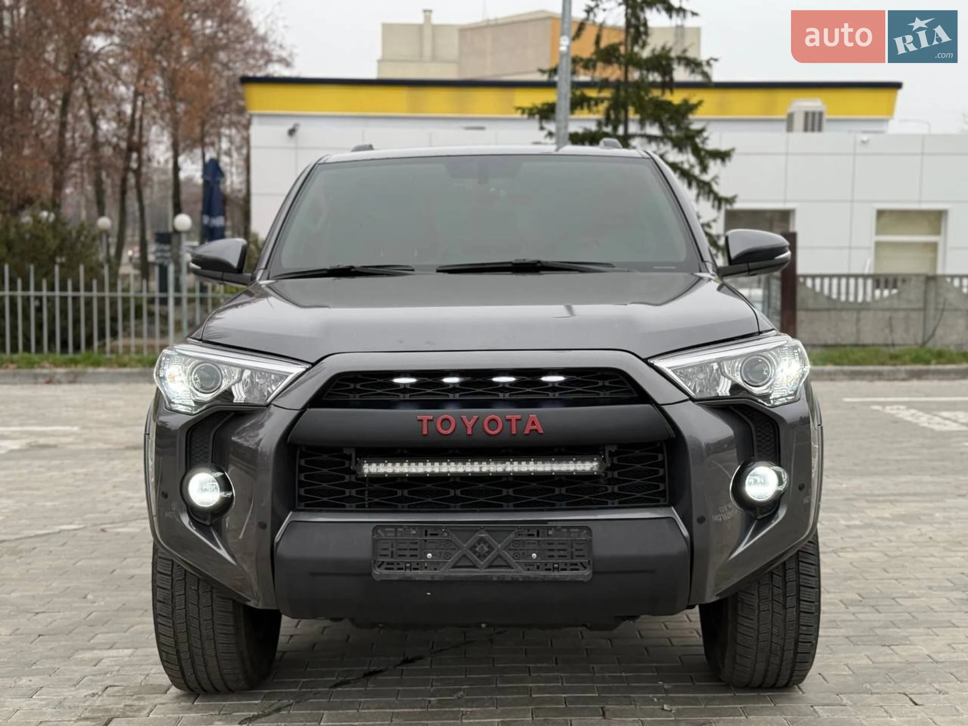 Toyota 4Runner, 2016