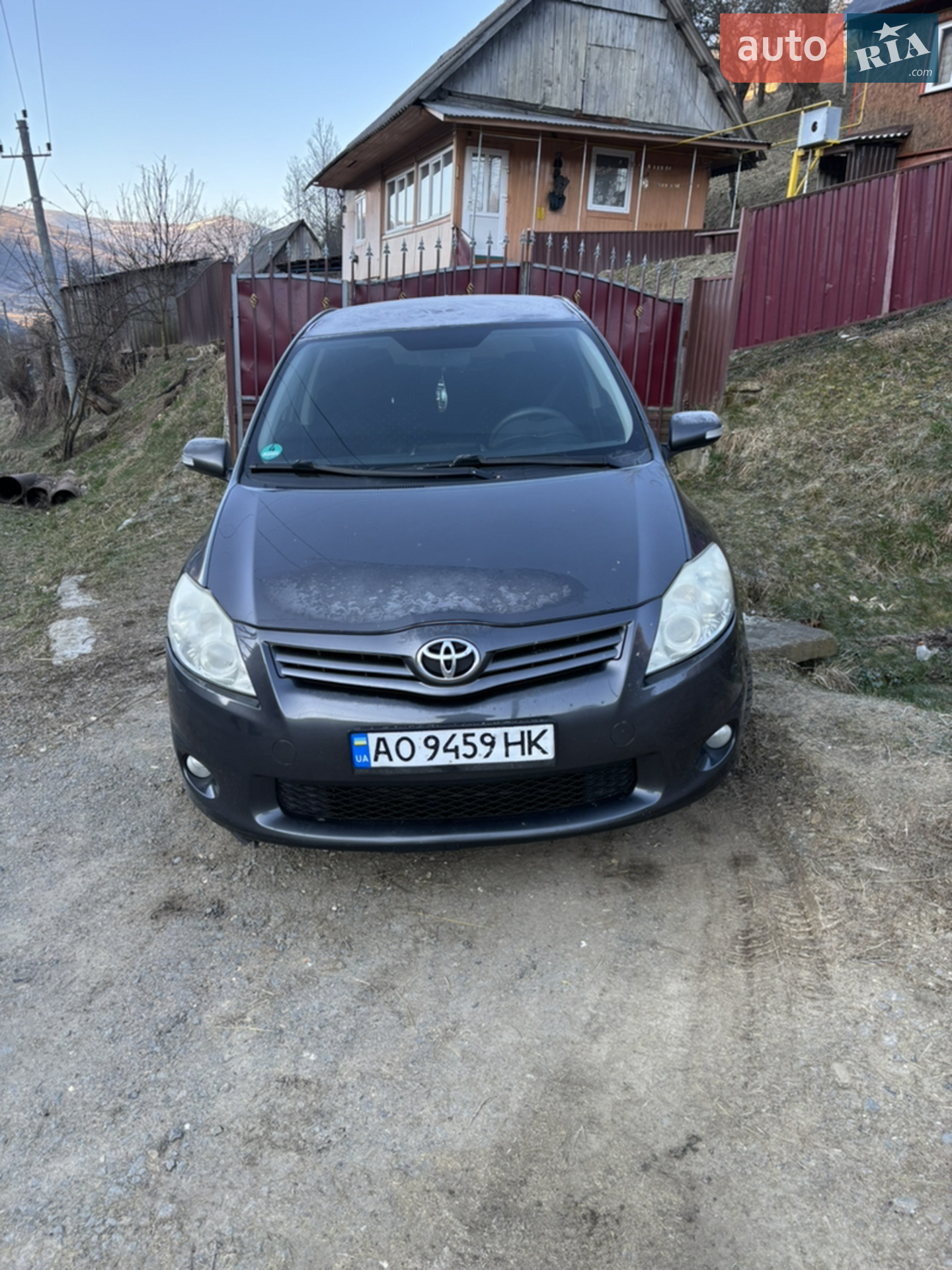 Toyota Auris, 2010