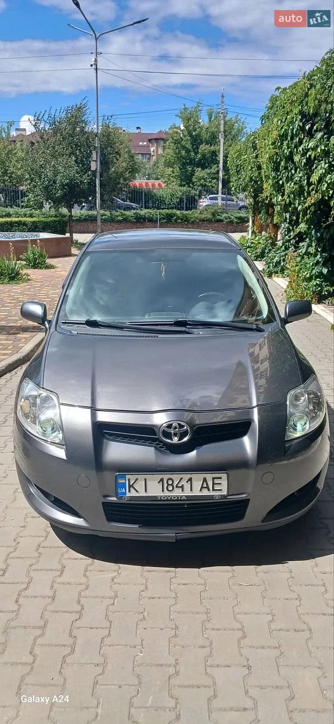 Toyota Auris, 2007