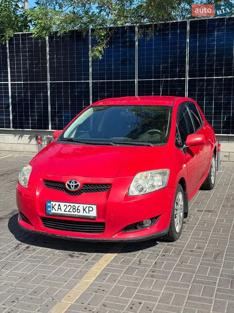 Toyota Auris, 2008