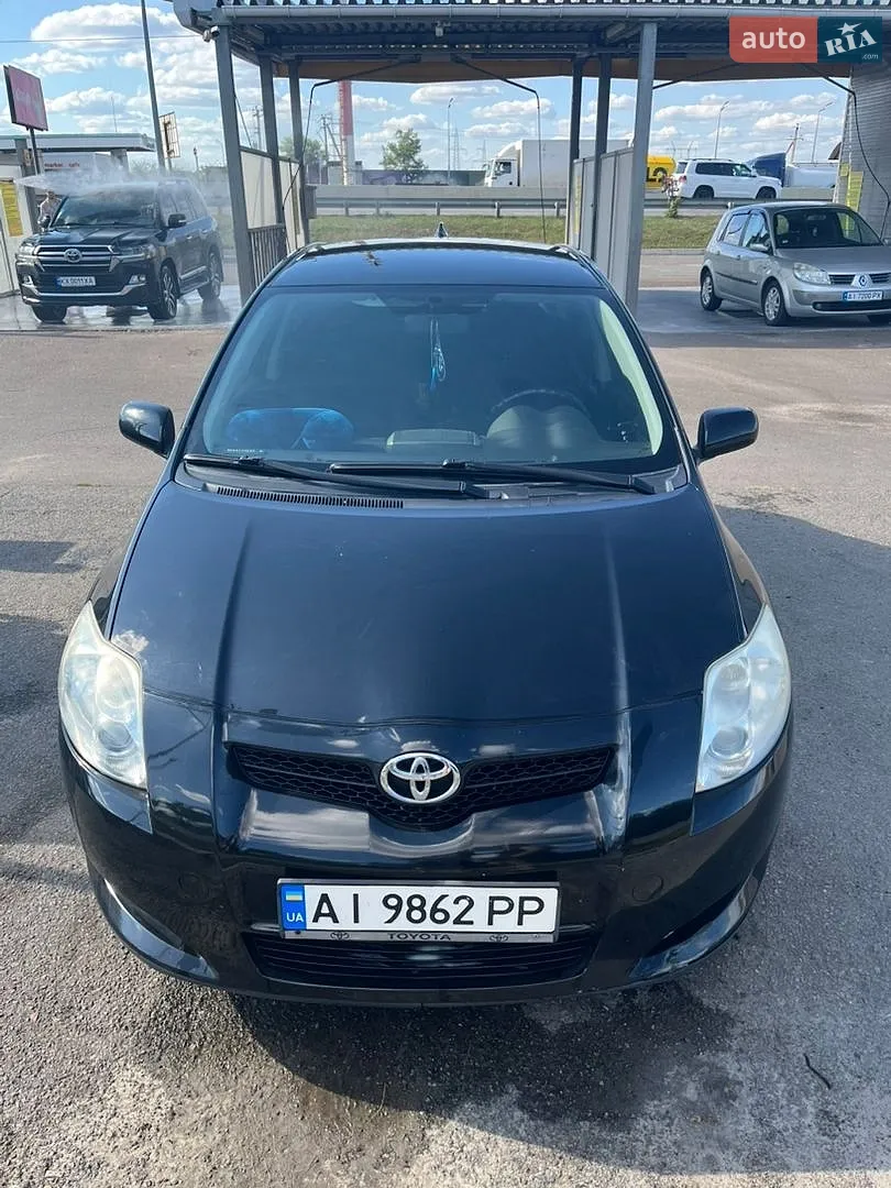 Toyota Auris, 2007