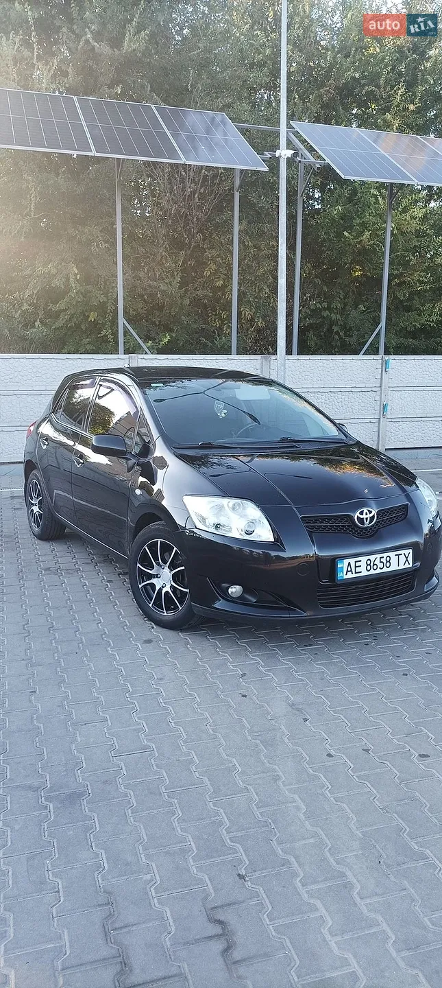 Toyota Auris, 2007