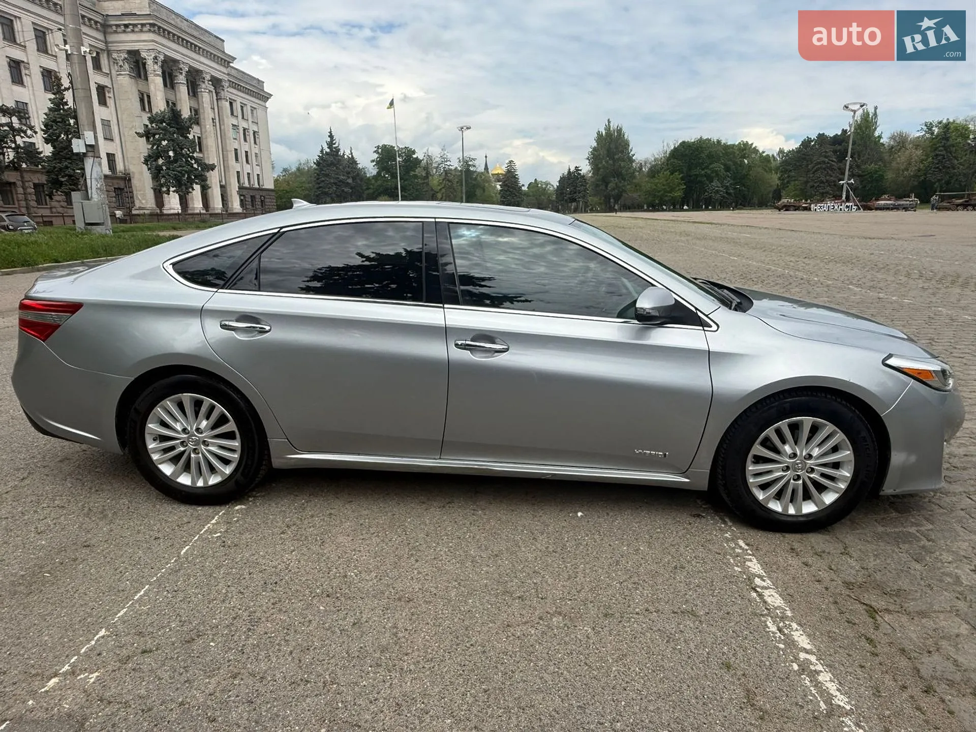 Toyota Avalon, 2015